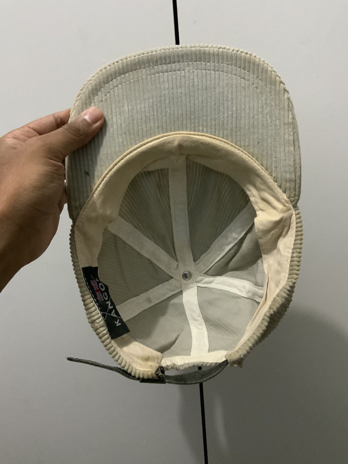Kangol Kangol Corduroi Faded Streetwear Hat Size ONE SIZE - 8 Thumbnail