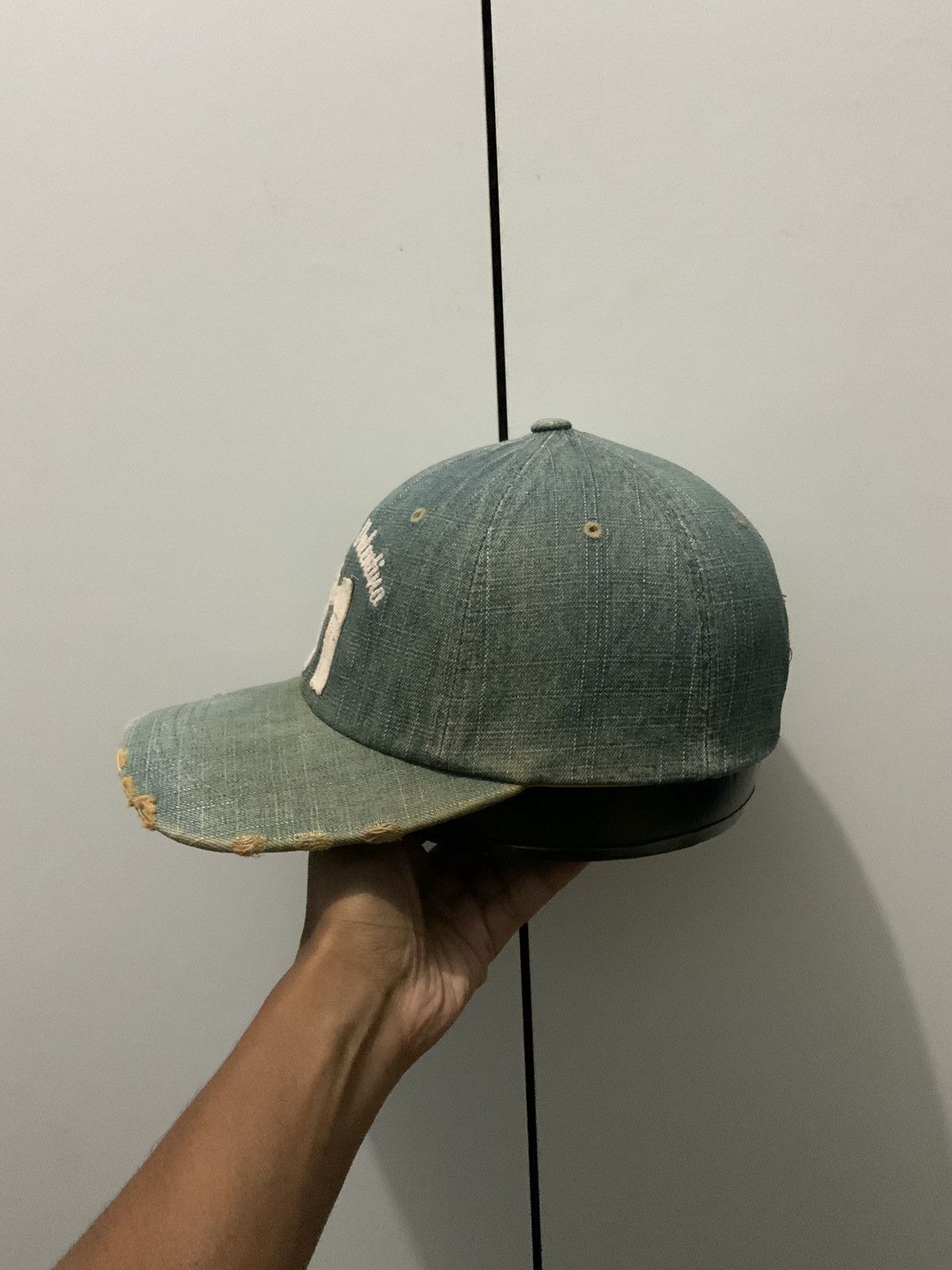 Valentino Vintage Rudolph Valentino Distressed Denim Fade Hat Cap Size ONE SIZE - 2 Thumbnail