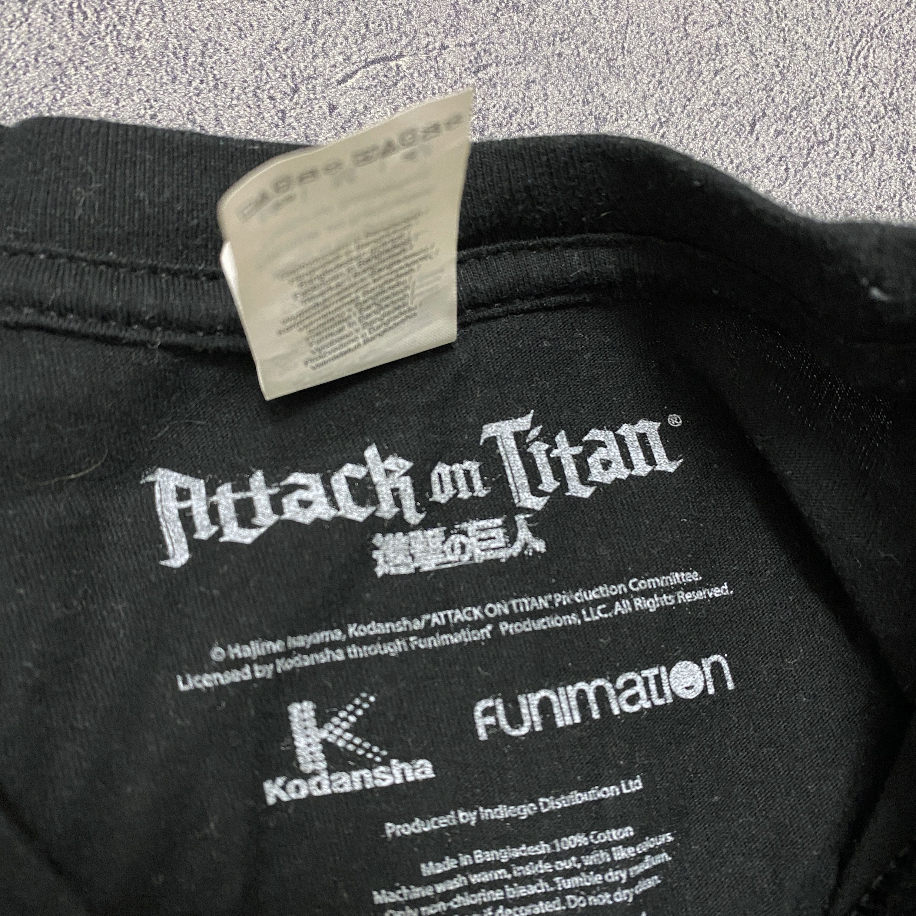 Anime Attack On Titan Vintage Anime T Shirt Size US M / EU 48-50 / 2 - 4 Thumbnail