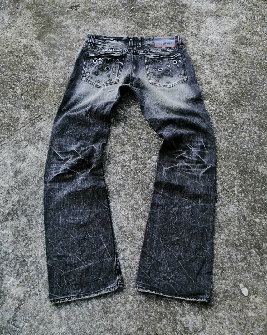 Buckaroo Distressed Black Denim Jeans