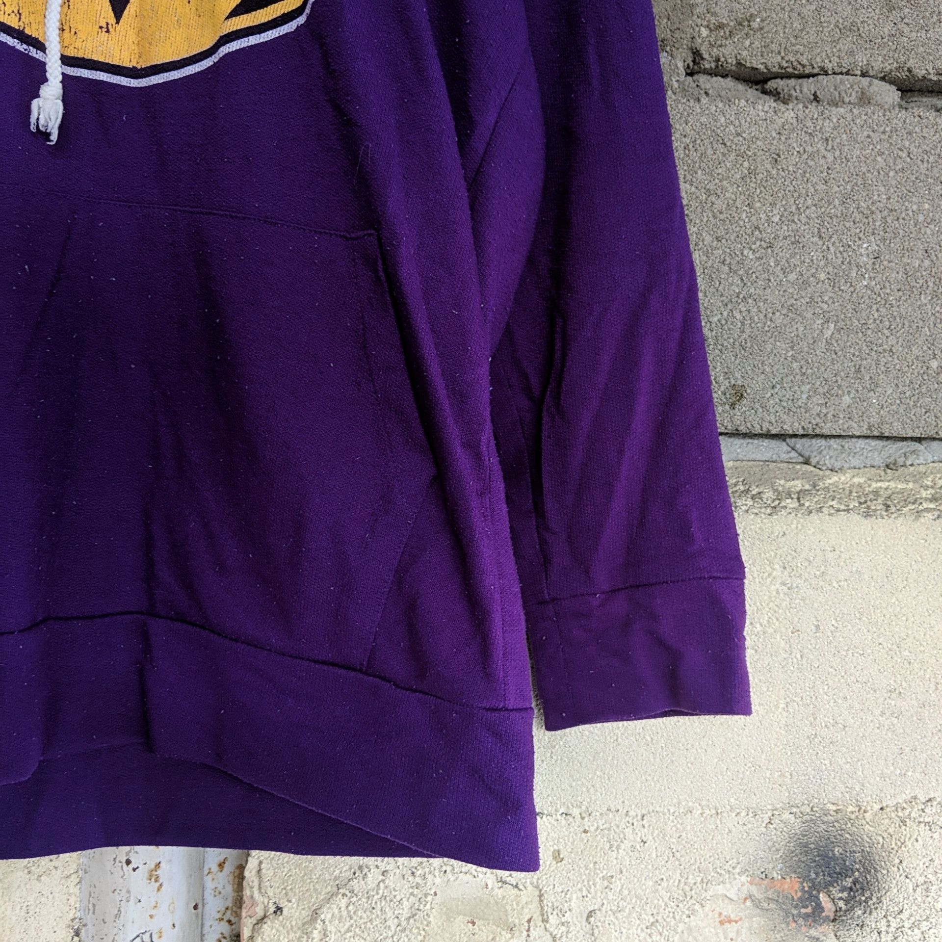 Japanese Brand × Vintage Vintage Winner Batman Logo Sweater With Hoodies Purple Size US M / EU 48-50 / 2 - 4 Thumbnail