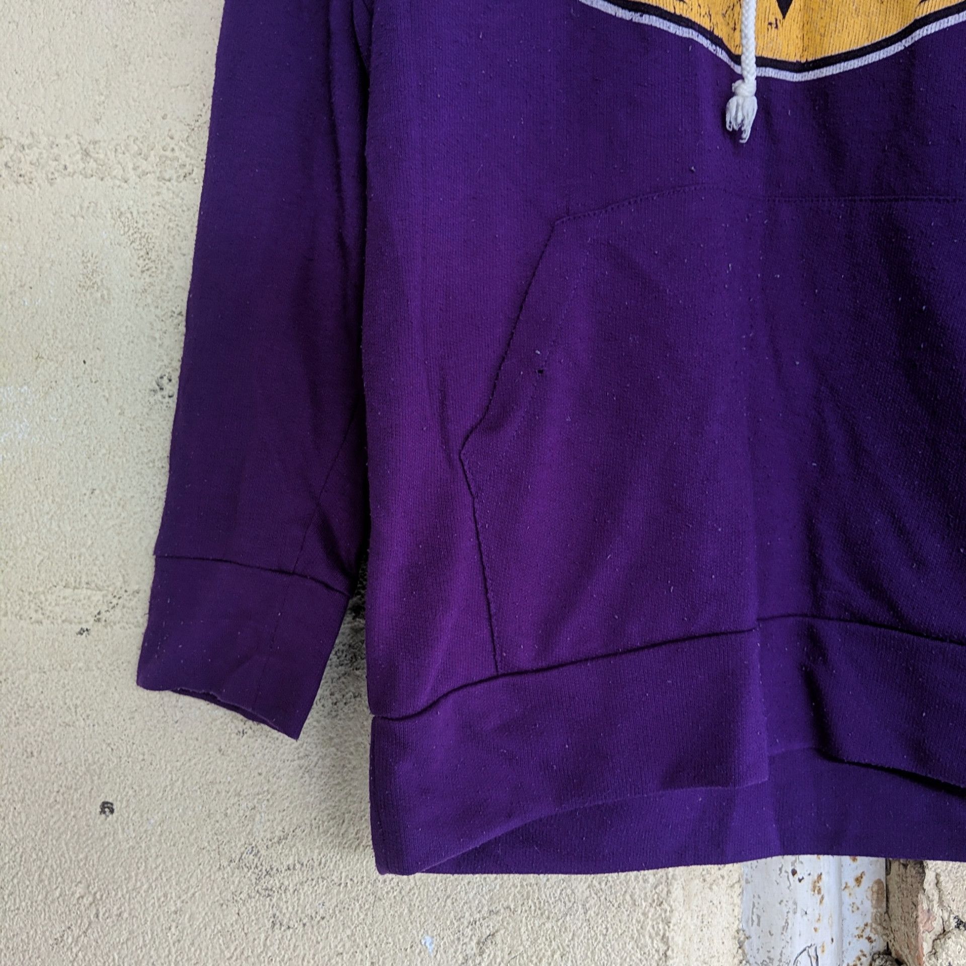 Japanese Brand × Vintage Vintage Winner Batman Logo Sweater With Hoodies Purple Size US M / EU 48-50 / 2 - 5 Thumbnail