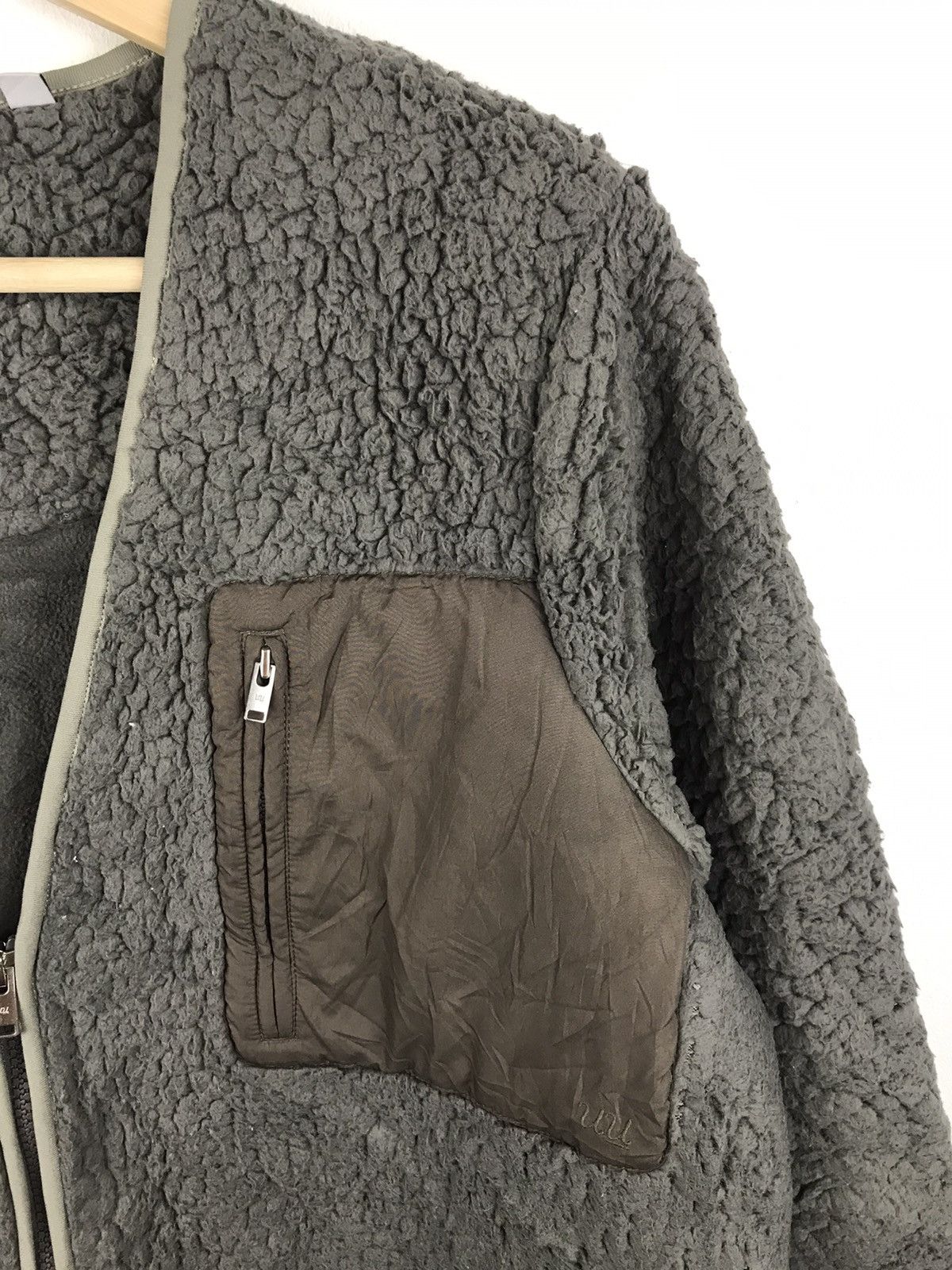 Undercover × Uniqlo Uniqlo Undercover Sherpa Light Jacket Size US L / EU 52-54 / 3 - 3 Thumbnail