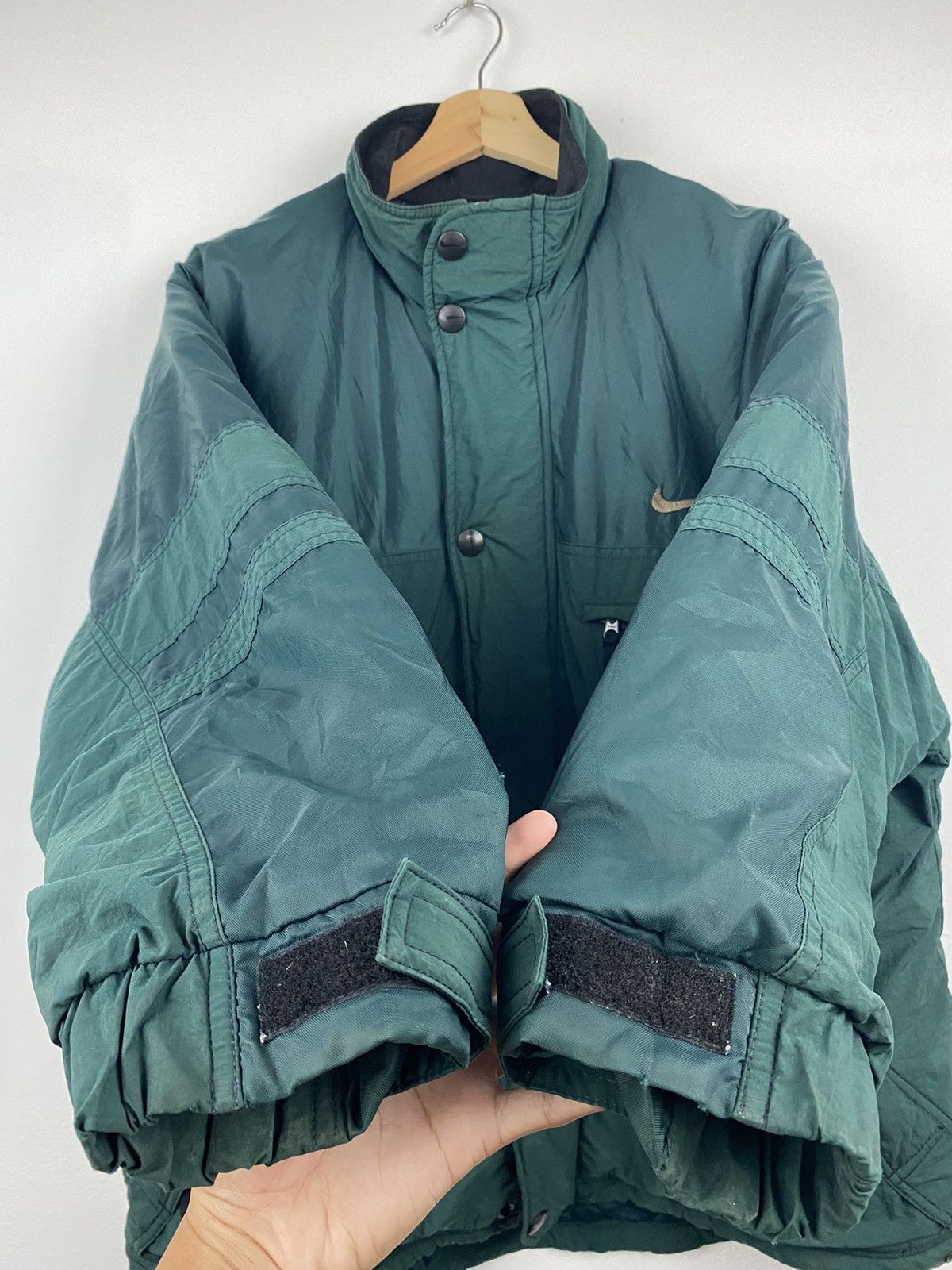 Nike × Vintage Vintage Nike Swoosh Heavy Jacket Size US L / EU 52-54 / 3 - 5 Thumbnail