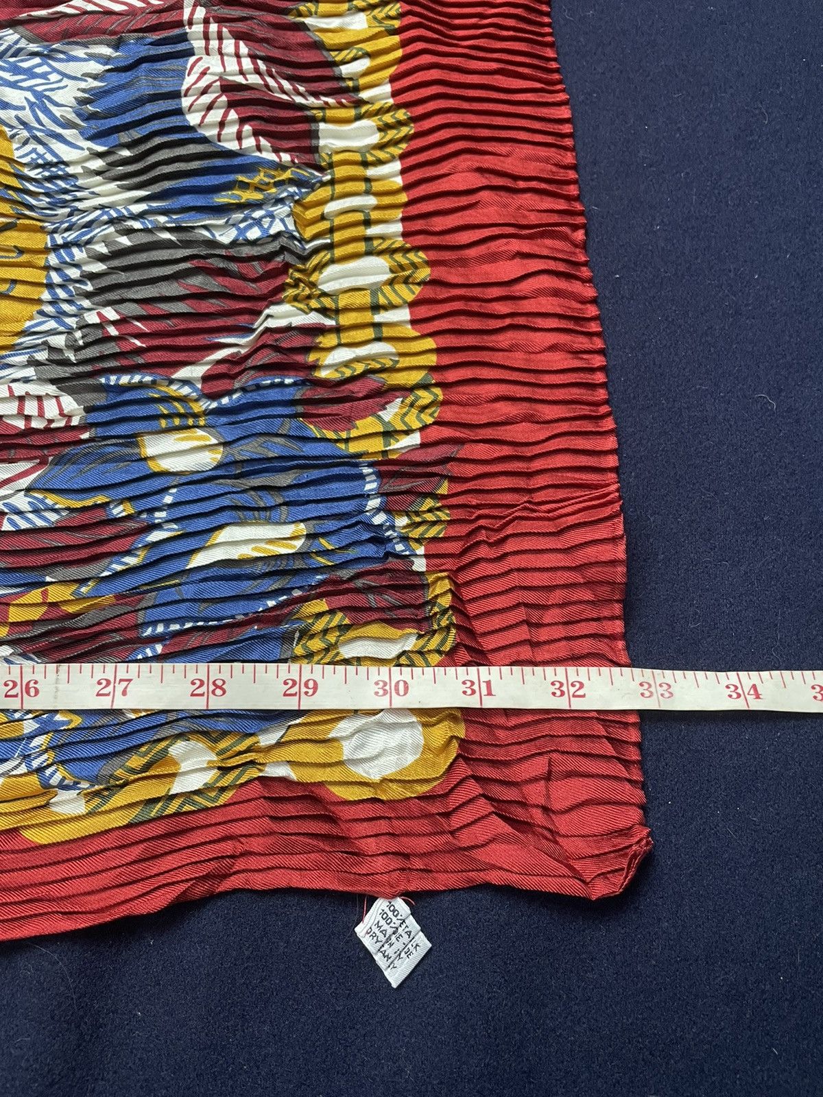 Celine × Other × Vintage Pleated Celine Silk Scarf Size ONE SIZE - 3 Thumbnail