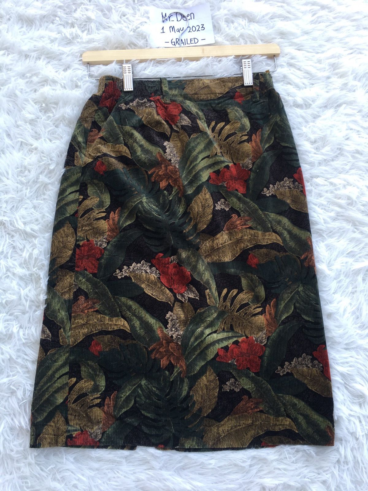 image of Art x Vintage Floral Corduroy Skirt in Black, Women's (Size 24)