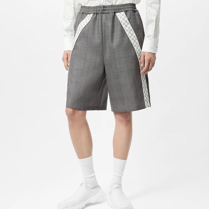 Louis Vuitton Tailored Tracksuit Shorts gray check sz M