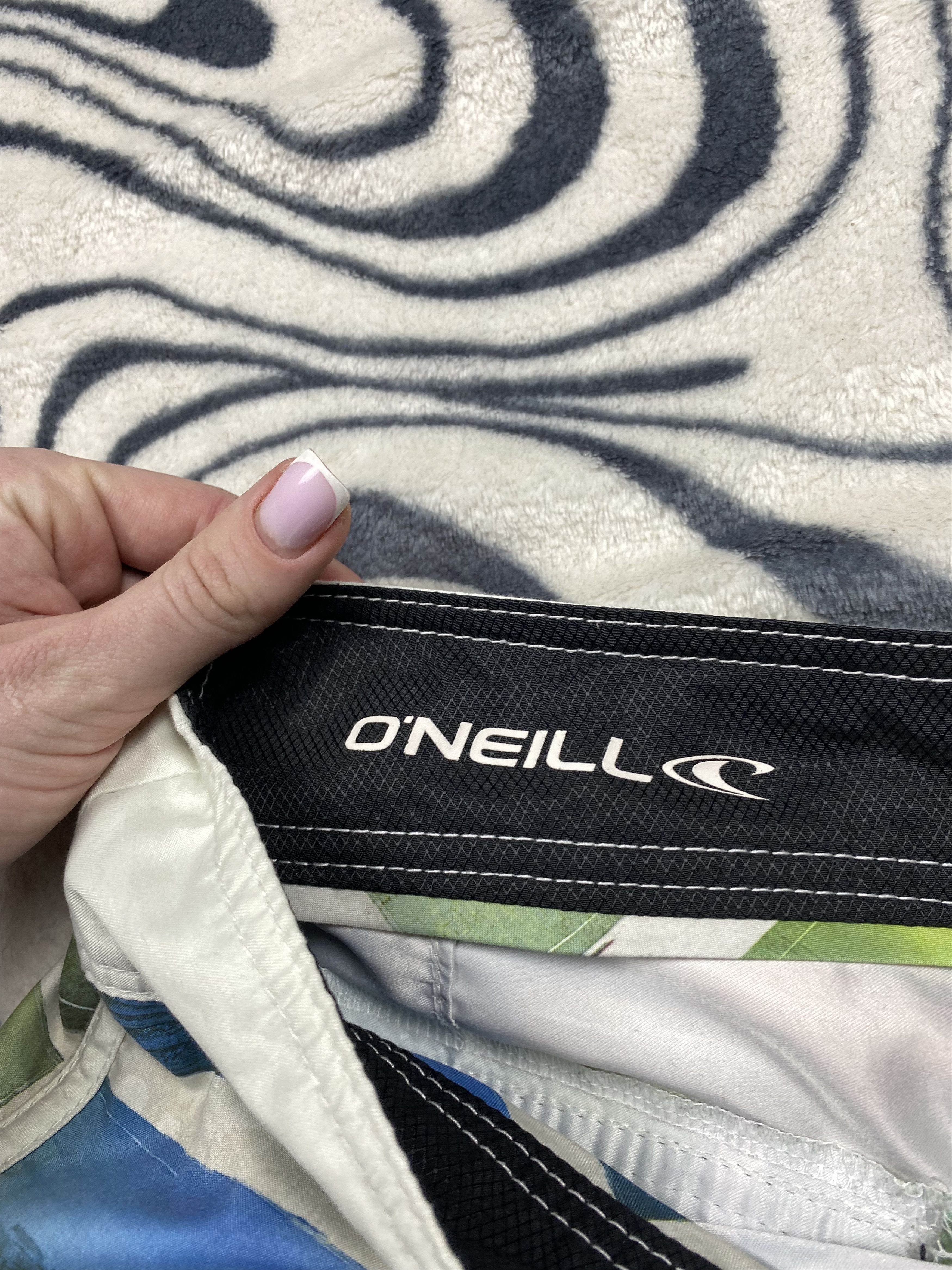 O'Neill Oneill Vintage Mens Nylon Swimming Shorts Y2K Size US 32 / EU 48 - 7 Thumbnail