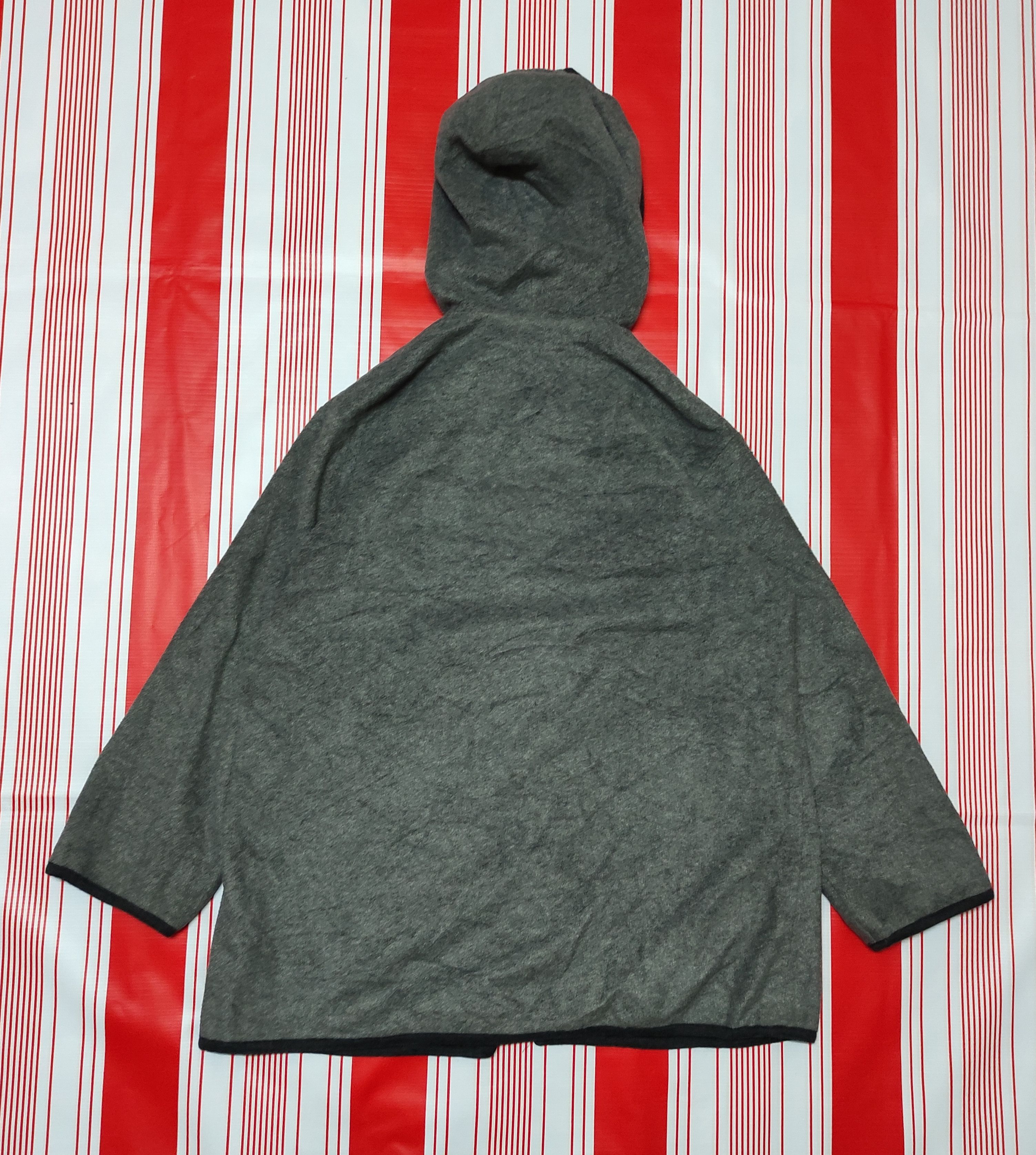 Japanese Brand × Vintage Vintage Elle Fleece hoodie sweater Size US M / EU 48-50 / 2 - 3 Thumbnail