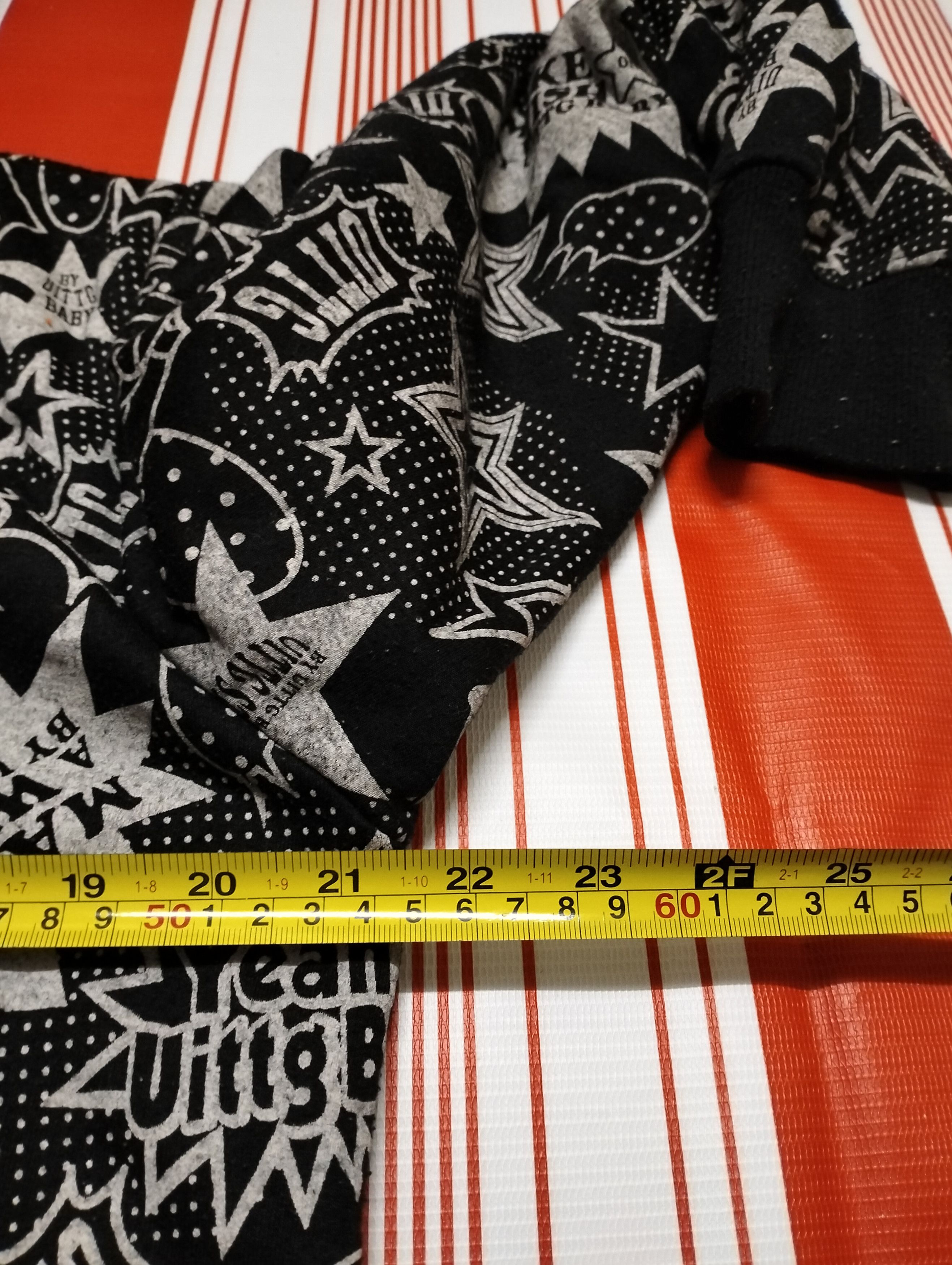 Japanese Brand × Vintage Vintage UITTG monogram hoodie sweater Size US M / EU 48-50 / 2 - 4 Thumbnail