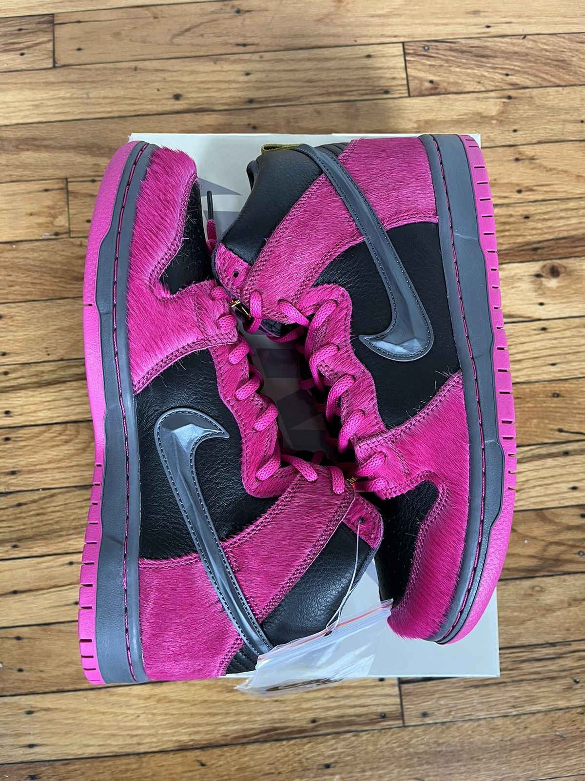 Nike Nike SB Dunk x Run The Jewels High Size US 8 / EU 41 - 1 Thumbnail