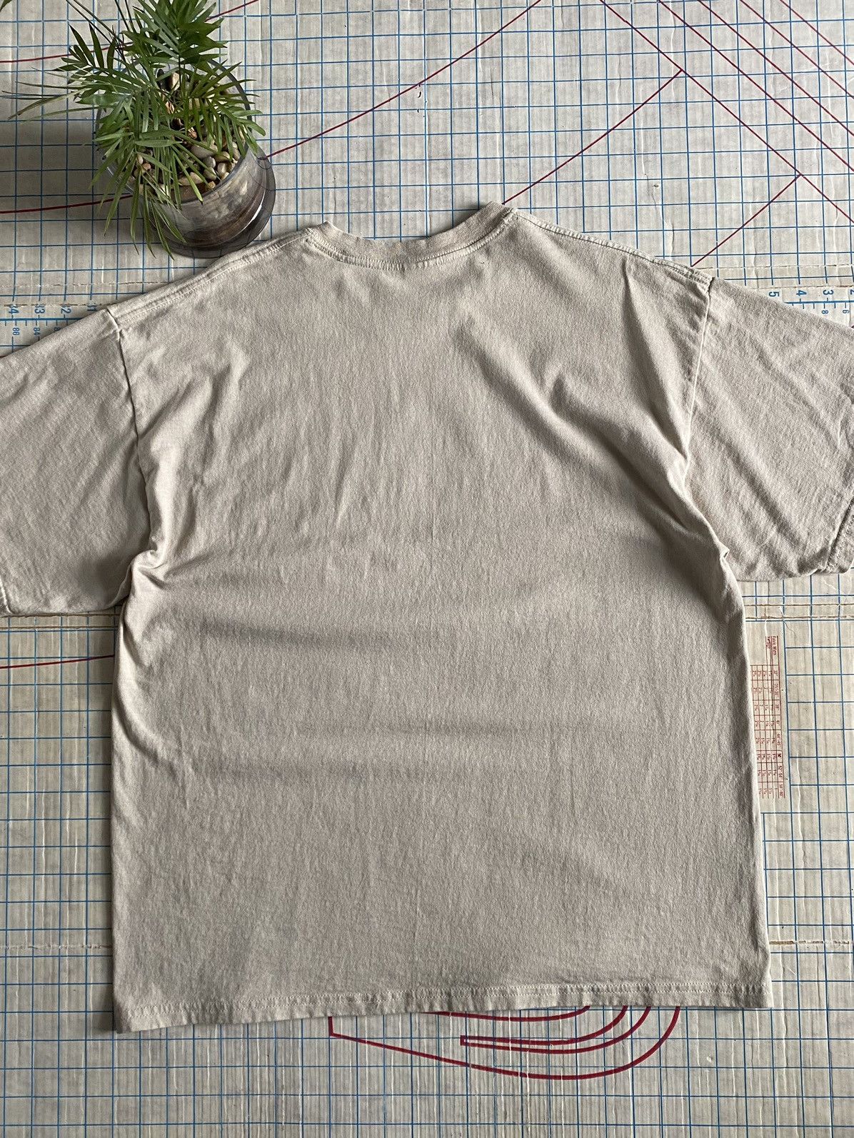 Band Tees Luis Miguel 33 Tour Tee Size XL Size US XL / EU 56 / 4 - 7 Thumbnail