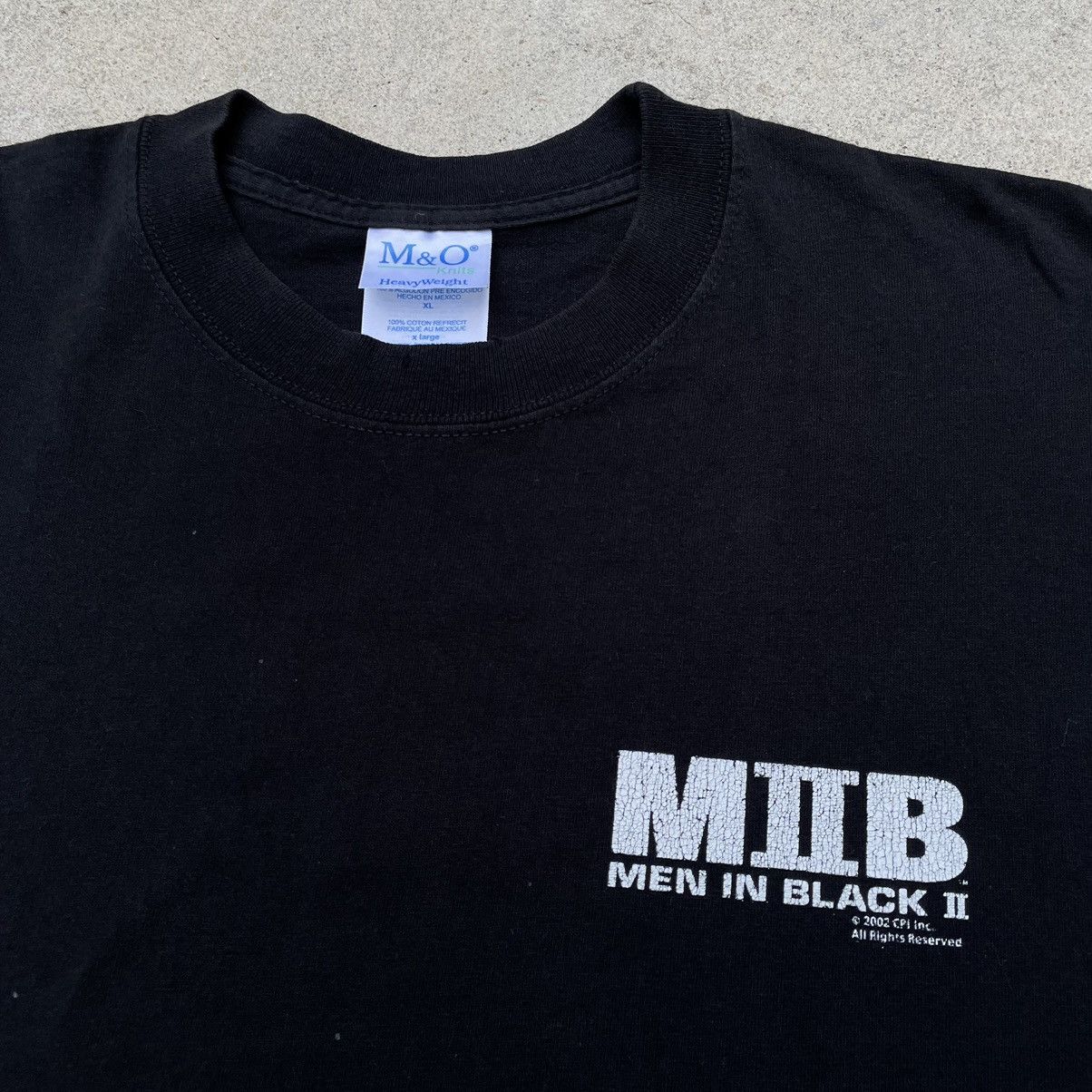 Vintage 2002 MIB 2 Men in black Will Smith movie promo tee y2k 00s