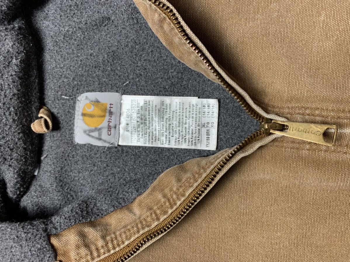 Carhartt Wip Vintage Carhartt Wip jacket distressed avant-garde Size US XS / EU 42 / 0 - 5 Thumbnail