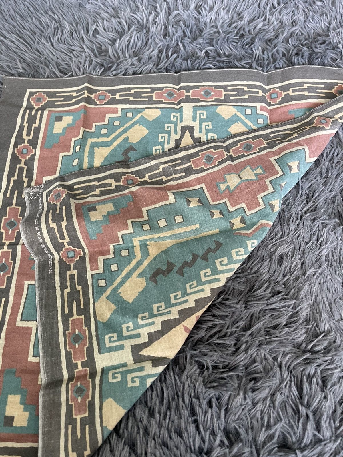 Vintage Vintage 80s made in USA Actec Navajo print bandana Size ONE SIZE - 4 Thumbnail
