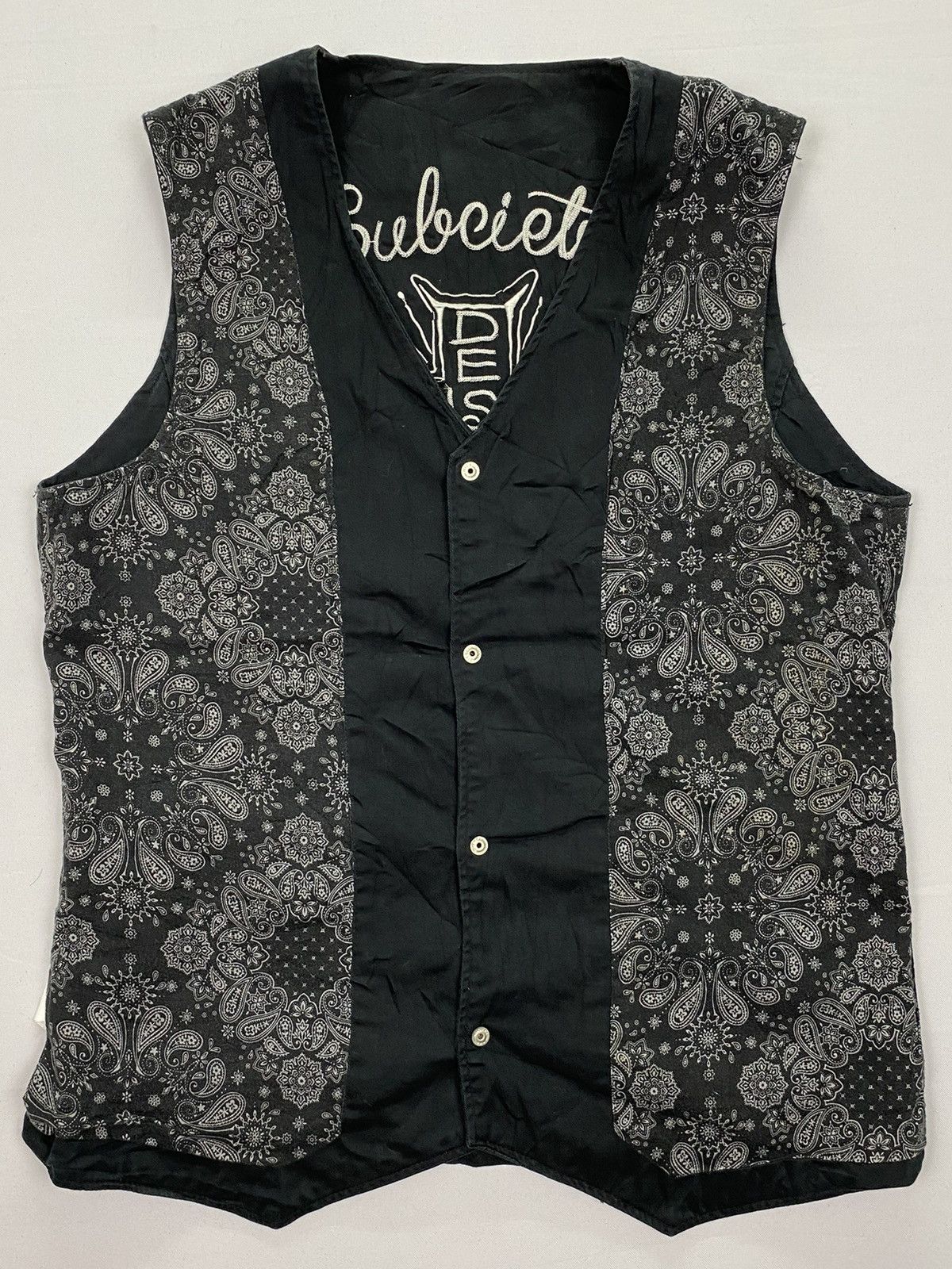 Japanese Brand Subciety Riot Japanese Brand Embroidered Spell Out Vest Size US M / EU 48-50 / 2 - 6 Thumbnail