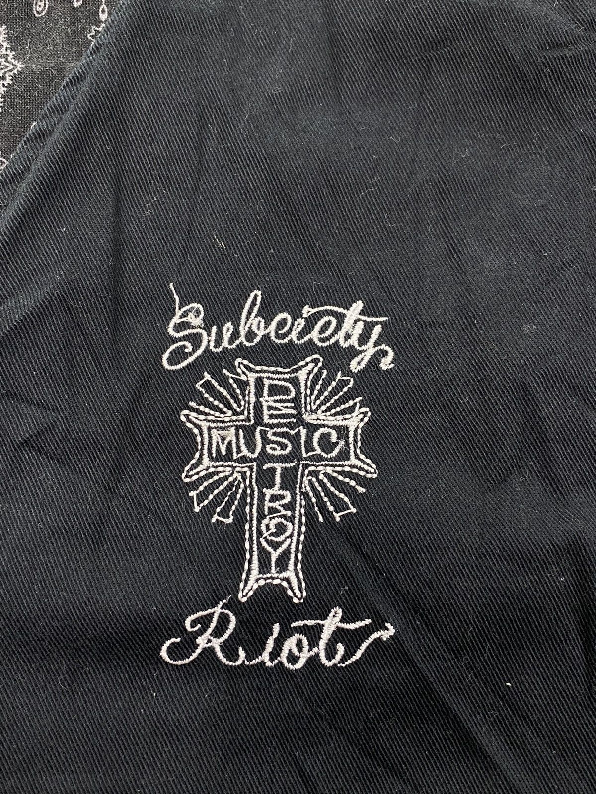Japanese Brand Subciety Riot Japanese Brand Embroidered Spell Out Vest Size US M / EU 48-50 / 2 - 5 Thumbnail