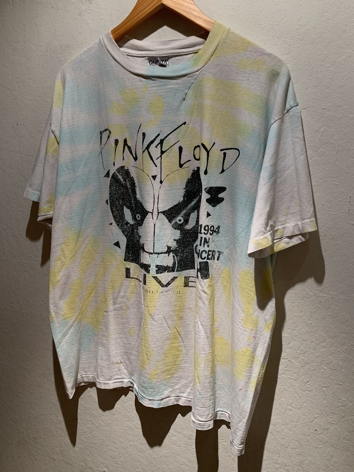 *RARE* Vintage 1994 Pink Floyd Tour Single Stitch T-Shirt XL