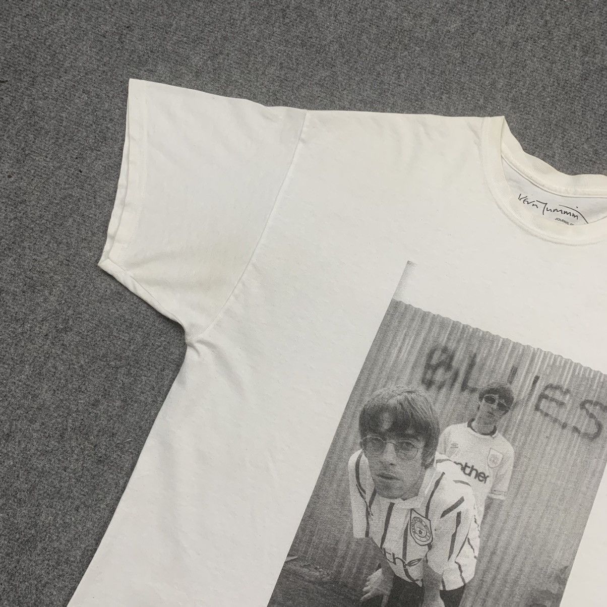 Band Tees × Journal Standard Journal Standard Noel and Liam Gallagher By Kevin Cummins Size US XL / EU 56 / 4 - 6 Thumbnail