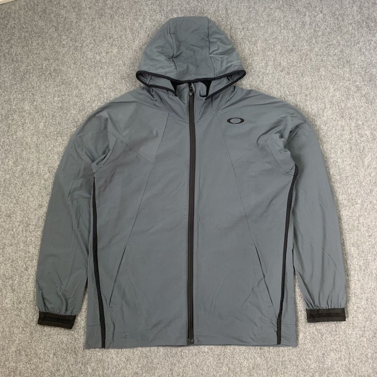 Oakley × Vintage Vintage Oakley Light Jacket Size US L / EU 52-54 / 3 - 1 Thumbnail