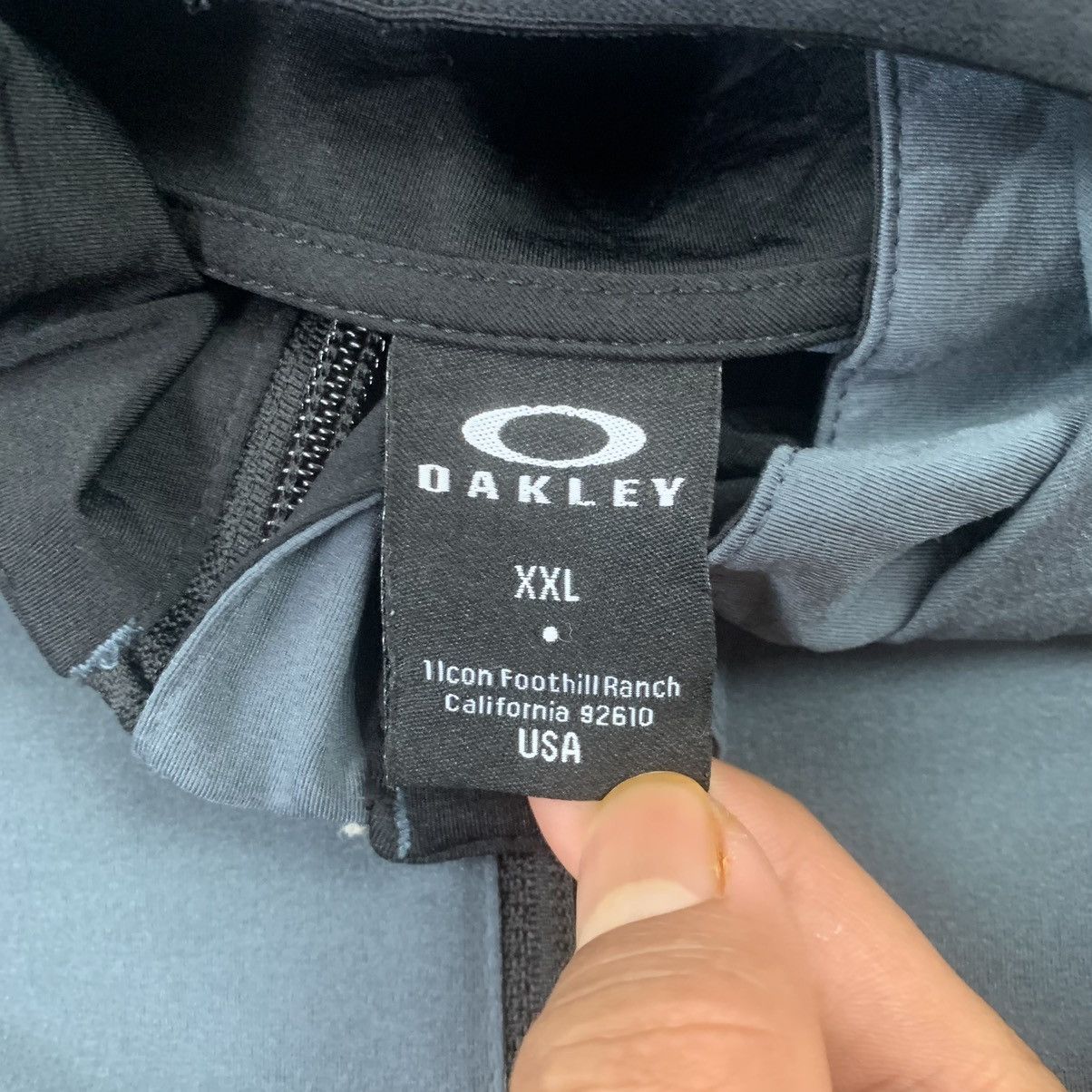 Oakley × Vintage Vintage Oakley Light Jacket Size US L / EU 52-54 / 3 - 9 Thumbnail
