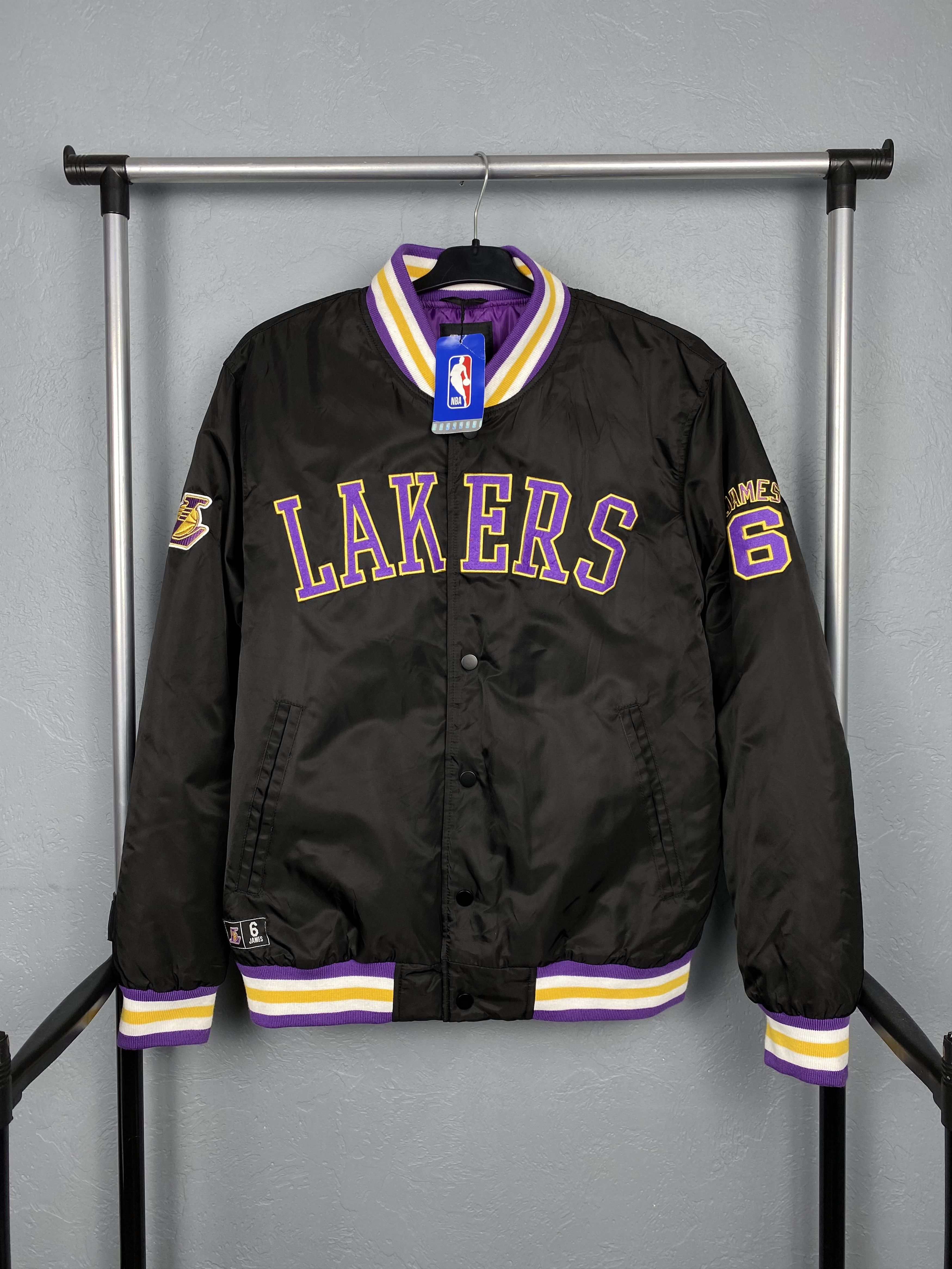 NBA NEW! Los Angeles Lakers NBA Varsity Bomber Jacket Size US M / EU 48-50 / 2 - 4 Thumbnail