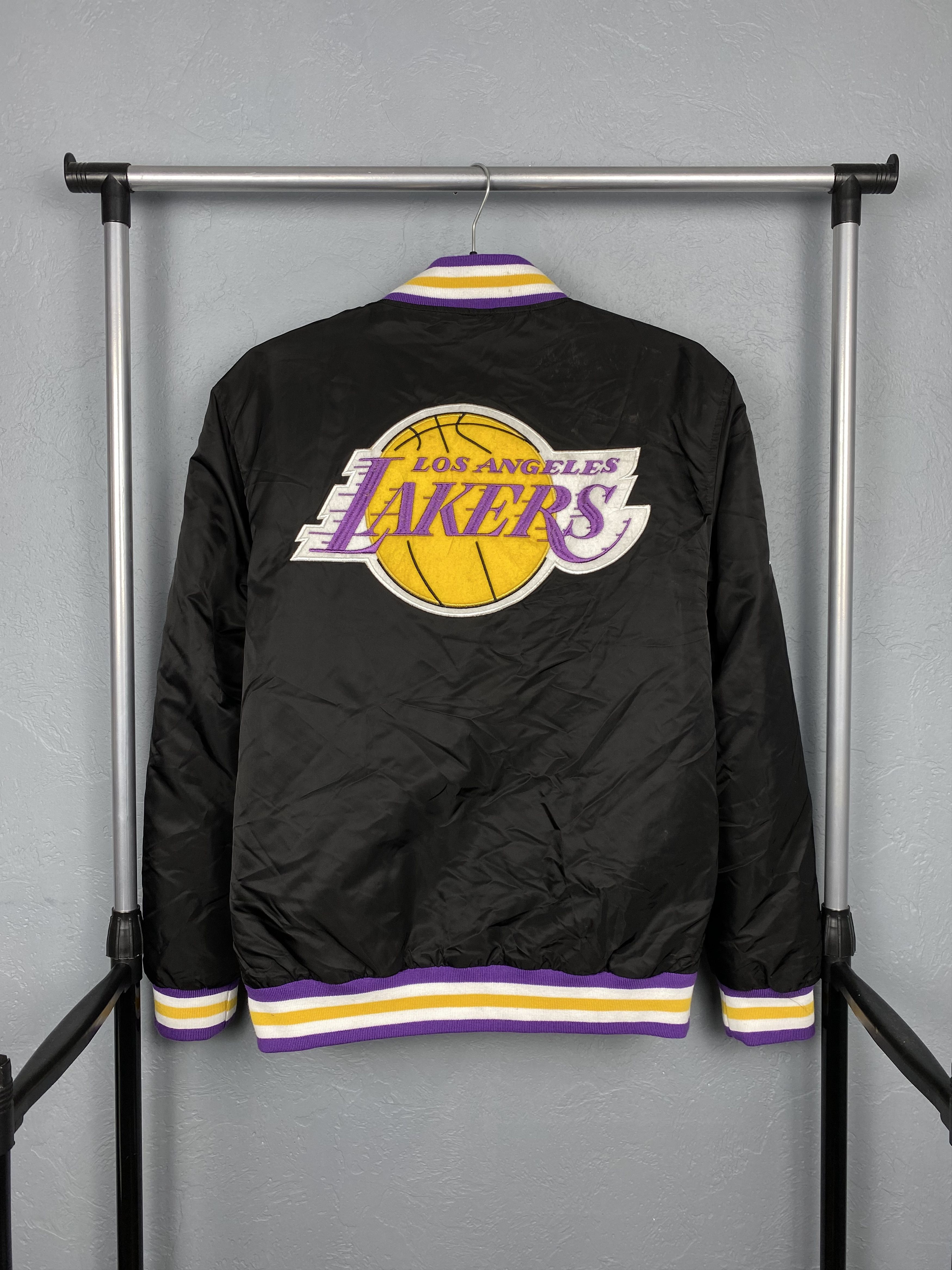 NBA NEW! Los Angeles Lakers NBA Varsity Bomber Jacket Size US M / EU 48-50 / 2 - 1 Thumbnail