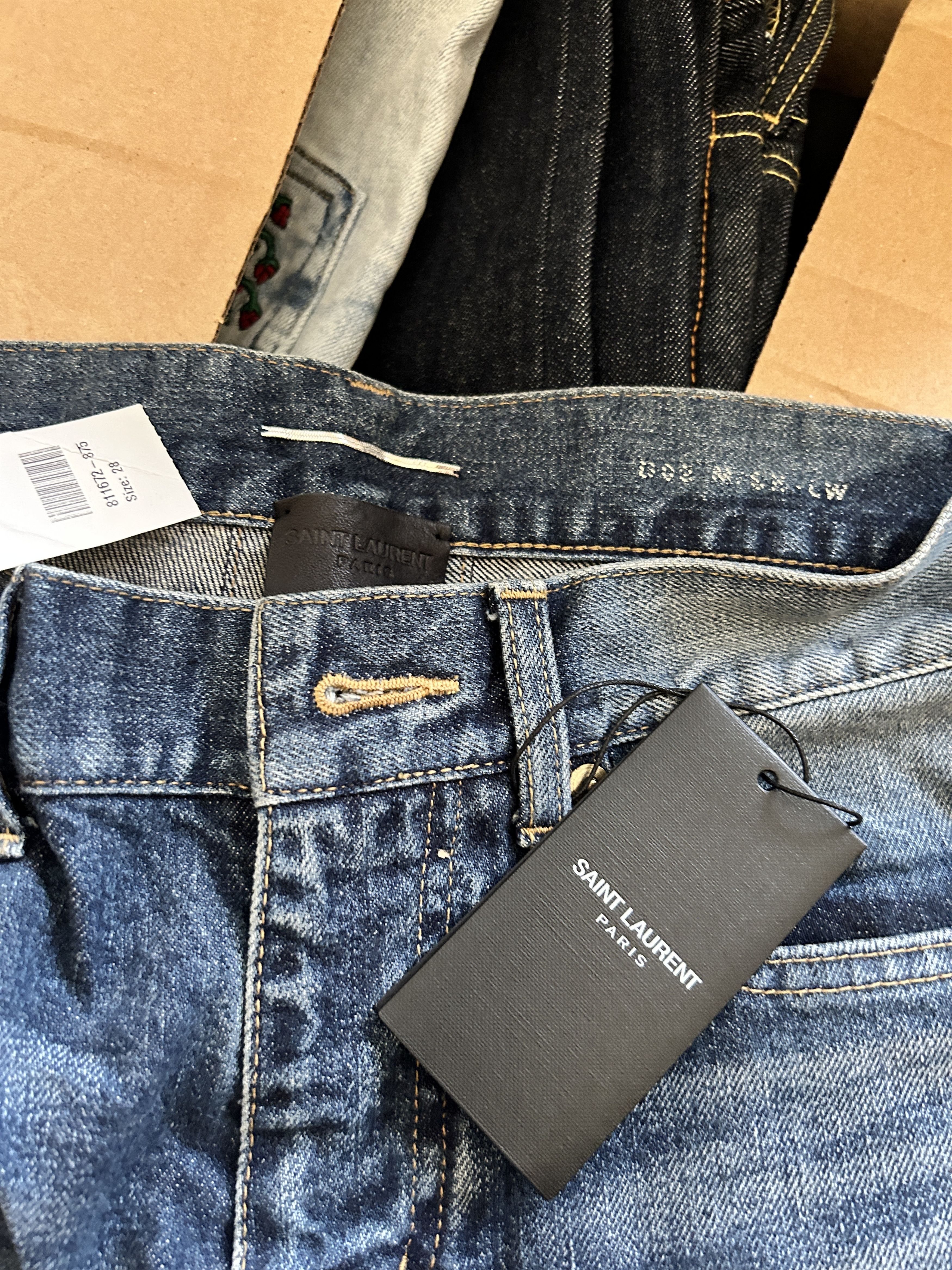 Hedi Slimane × Saint Laurent Paris Saint laurent 2017 461223 y897m denim jeans whisker Size US 28 / EU 44 - 4 Thumbnail