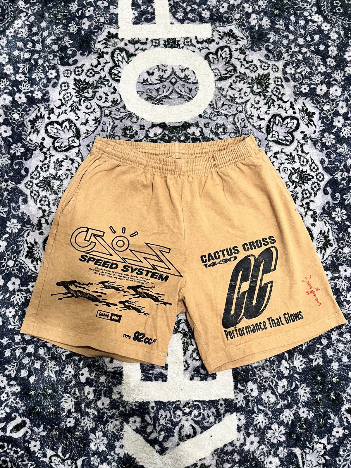 travis scott cactus jack shorts