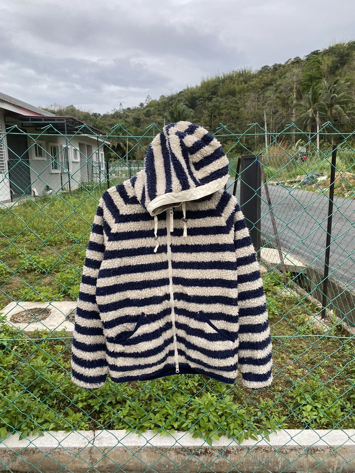 Beams Plus BEAMS deep pile sherpa fleece jacket Size L / US 10 / IT 46 - 1 Thumbnail