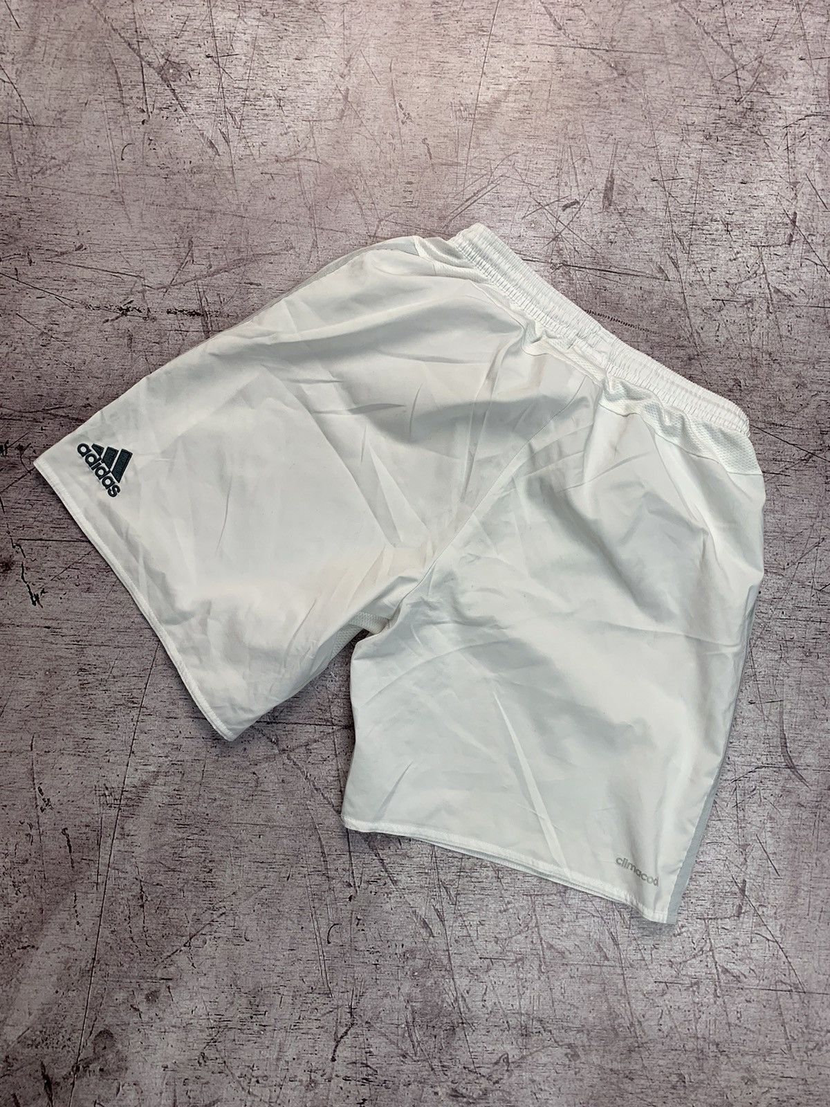 Adidas Adidas Real Madrid Shorts Size US 30 / EU 46 - 2 Thumbnail