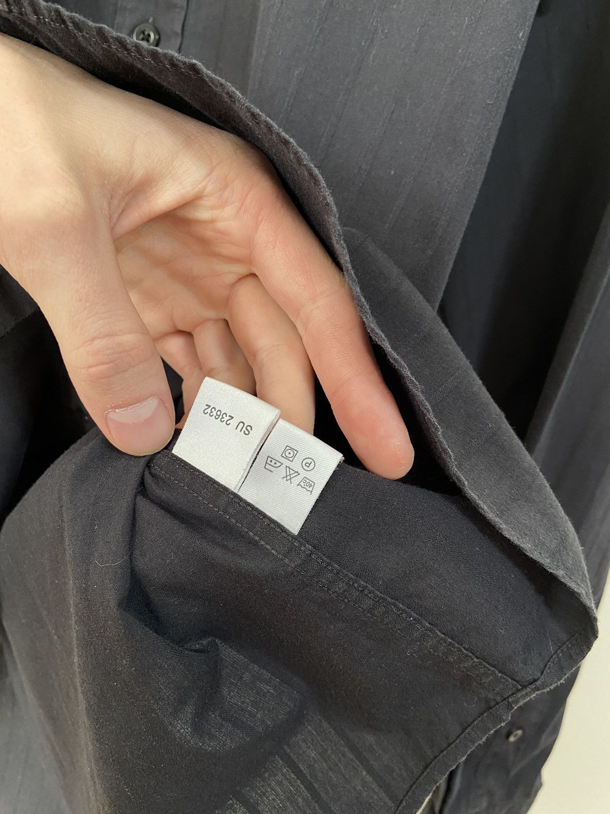 Yves Saint Laurent Yves Saint Laurent Button Up Shirt Size US M / EU 48-50 / 2 - 13 Thumbnail
