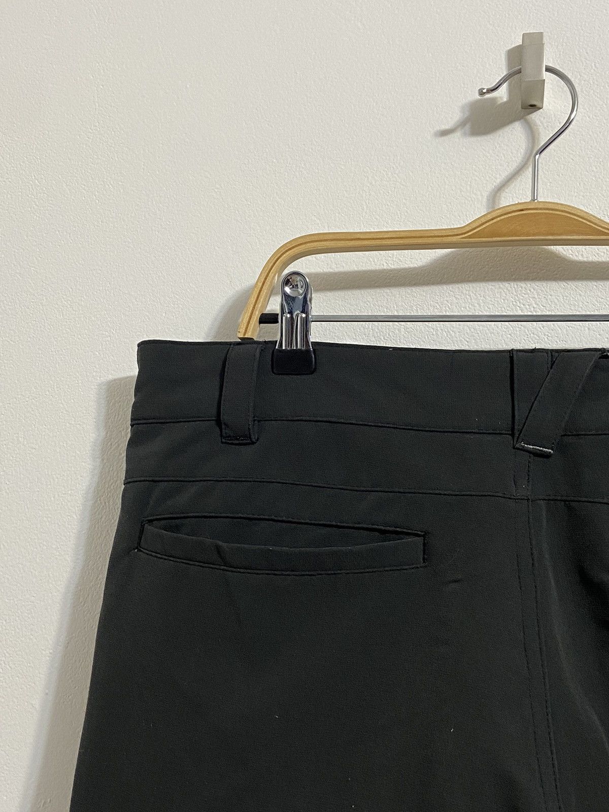 Vintage Oakley Vintage Shorts outdoor Size US 32 / EU 48 - 18 Thumbnail