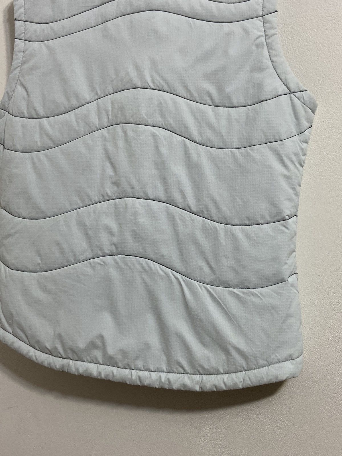 Vintage Oakley Women’s Vest Vintage Size L / US 10 / IT 46 - 21 Thumbnail