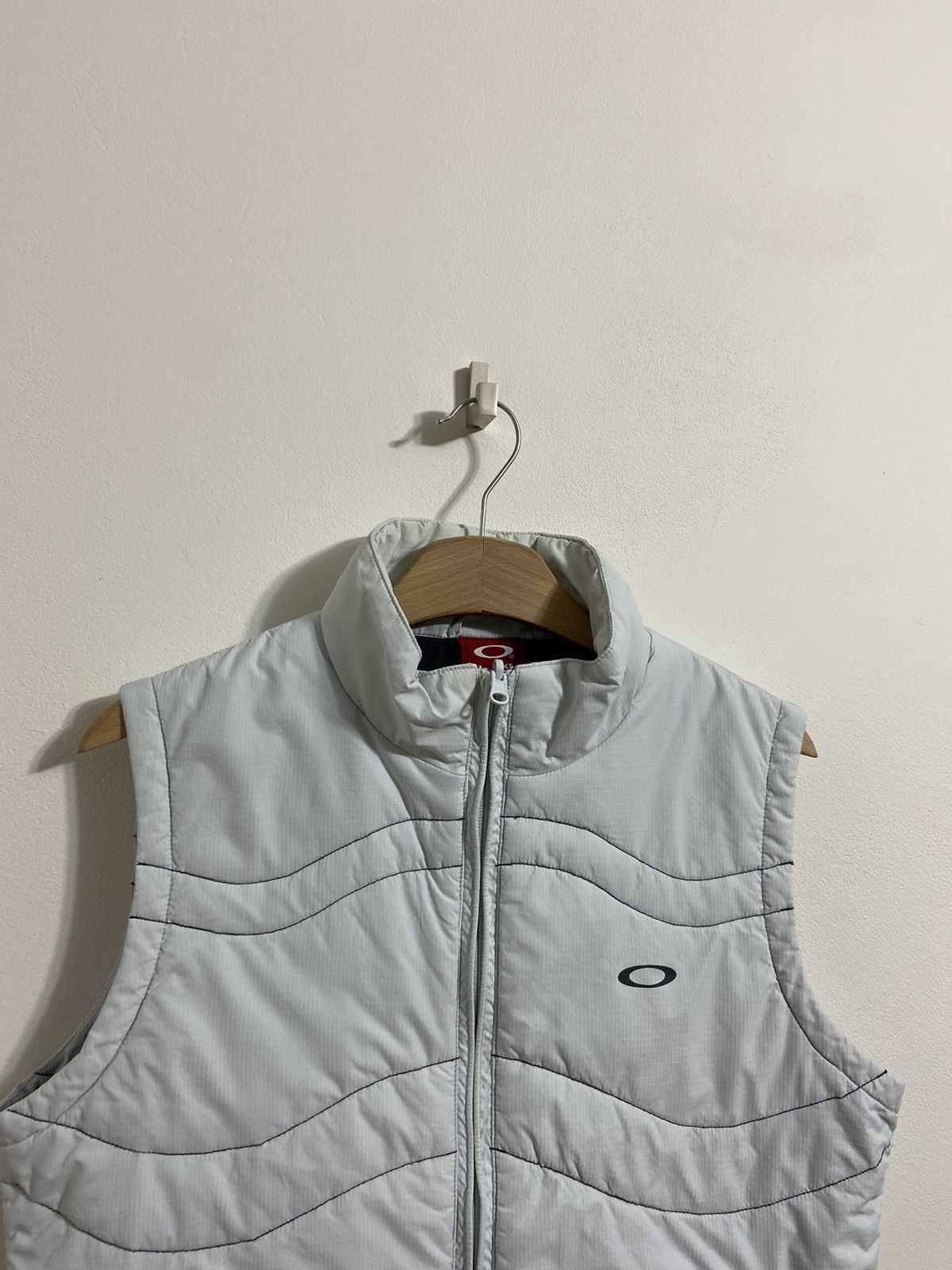 Vintage Oakley Women’s Vest Vintage Size L / US 10 / IT 46 - 2 Thumbnail
