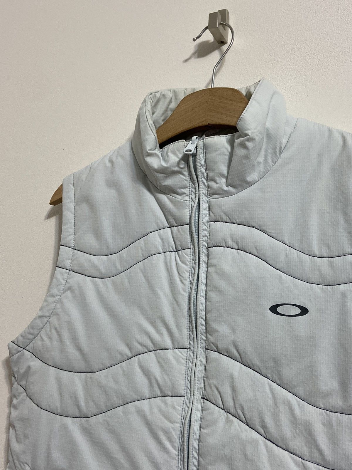 Vintage Oakley Women’s Vest Vintage Size L / US 10 / IT 46 - 8 Thumbnail