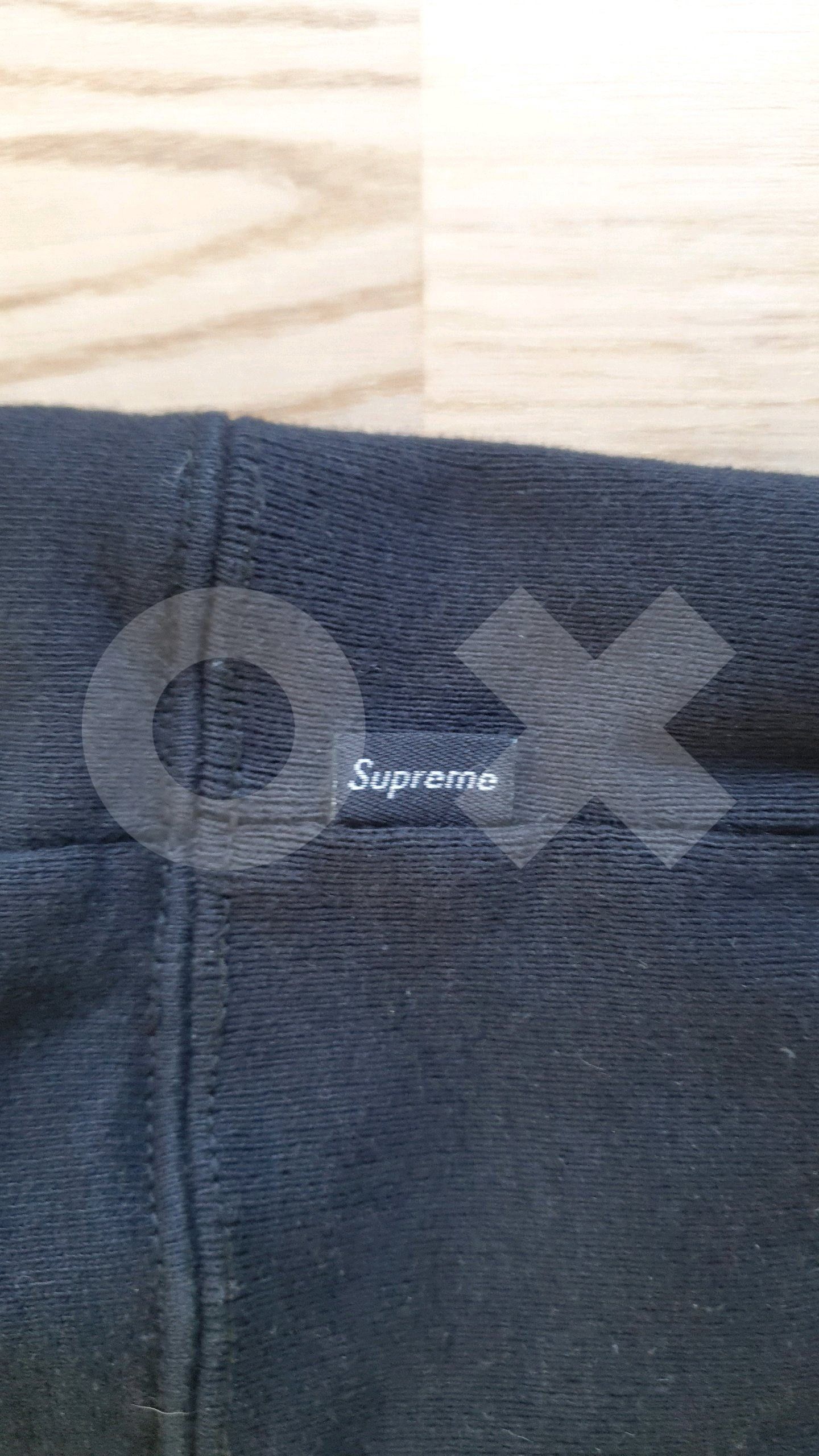 Supreme Cutout Logo Crewneck (Black)