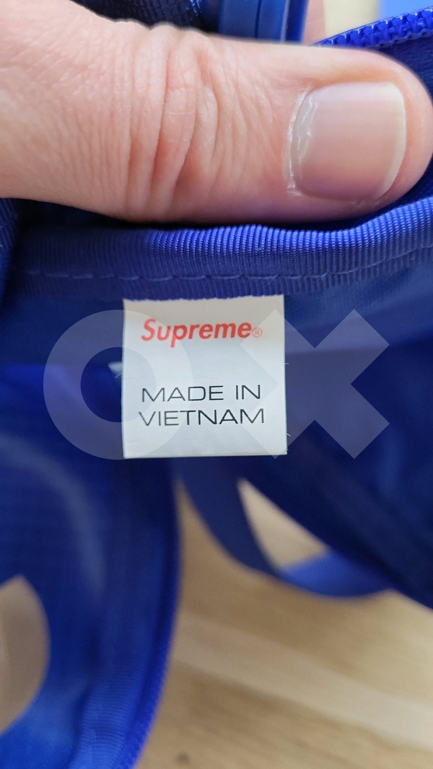 Supreme Supreme Neck Pouch (SS21) - Royal Size ONE SIZE - 4 Thumbnail