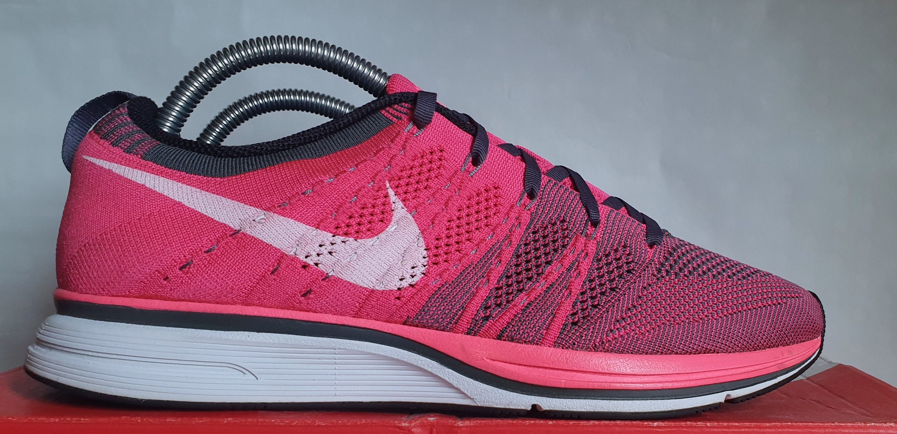 2012 Nike Flyknit Trainer + Pink Flash 9US/42.5EUR