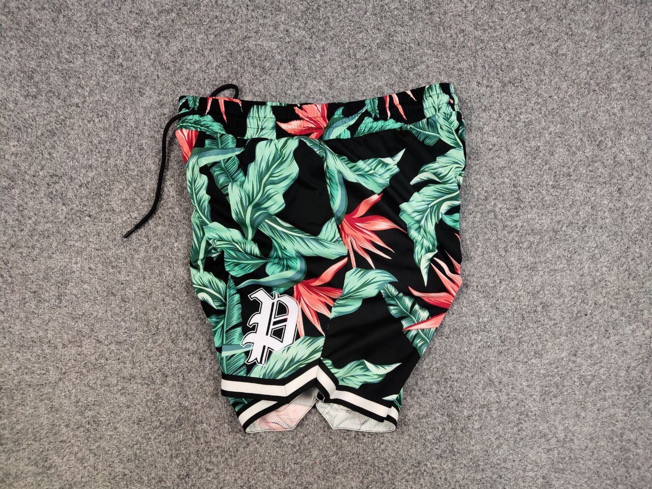 Vintage Vintage 90's Flowers Art Casual trendy Shorts Hawaiian Style Size US 36 / EU 52 - 8 Thumbnail