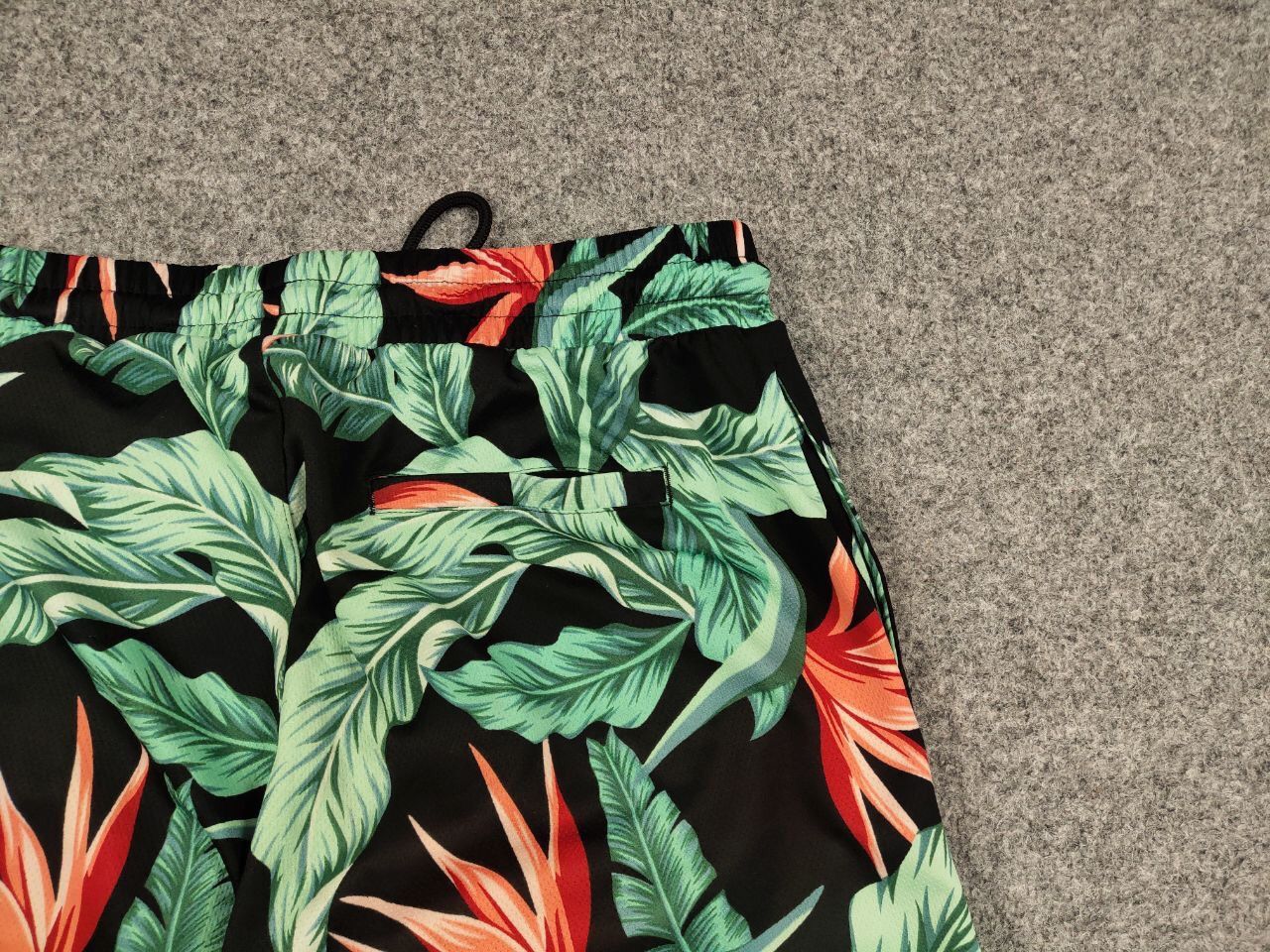 Vintage Vintage 90's Flowers Art Casual trendy Shorts Hawaiian Style Size US 36 / EU 52 - 10 Thumbnail