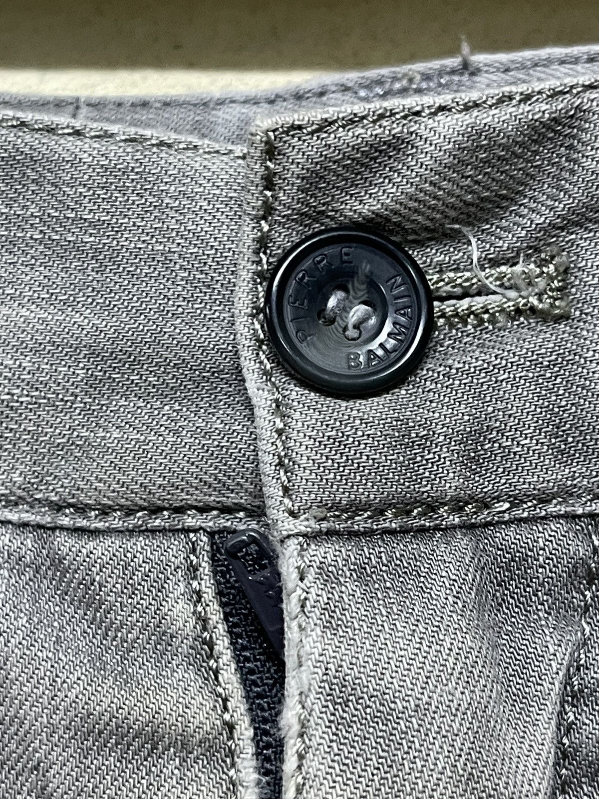Balmain Distress Pierre Balmain pants Size US 32 / EU 48 - 3 Thumbnail