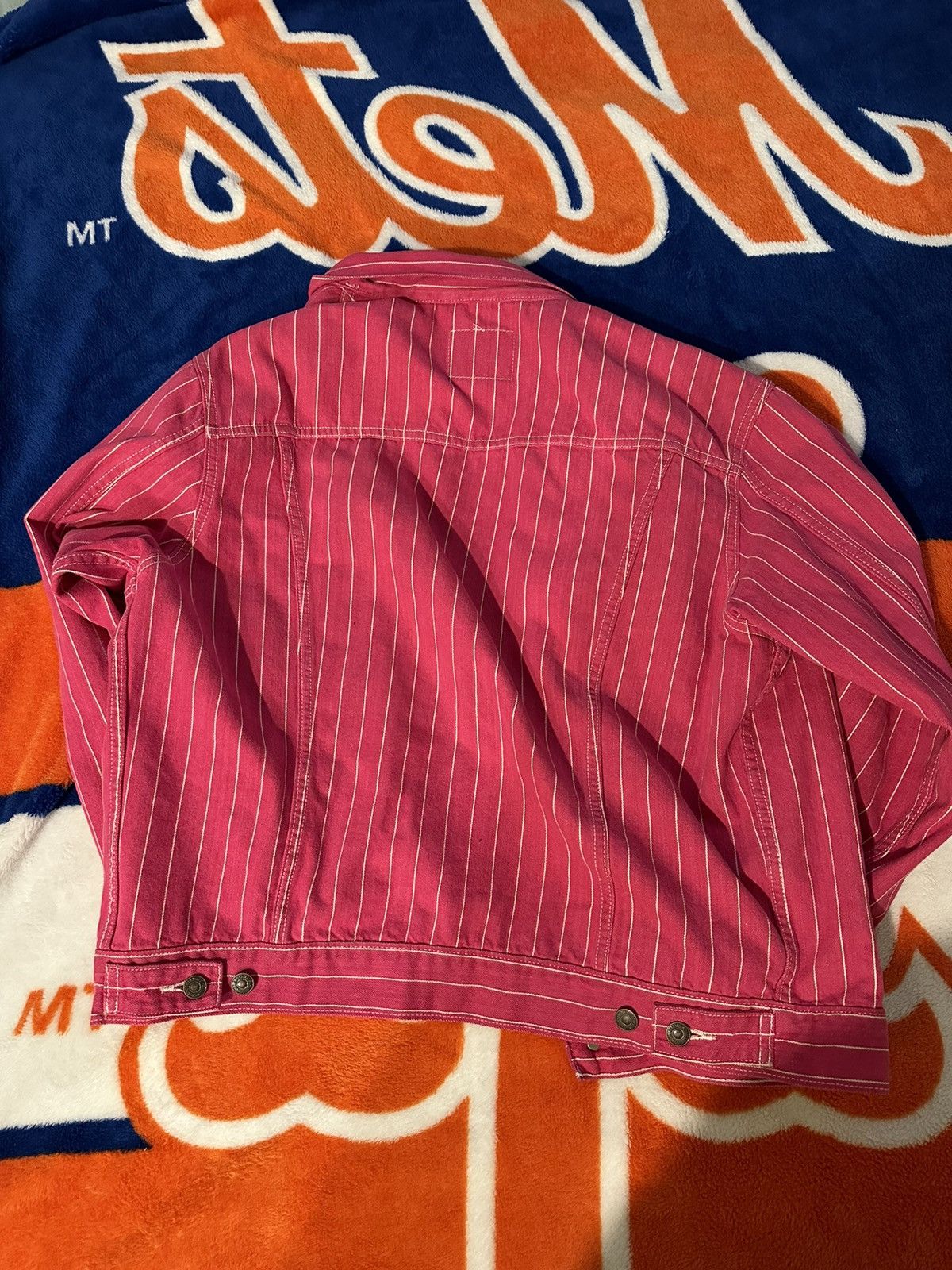 Levi's × Supreme Supreme x Levi’s Pink pinstripes Jean Jacket Size US M / EU 48-50 / 2 - 3 Thumbnail