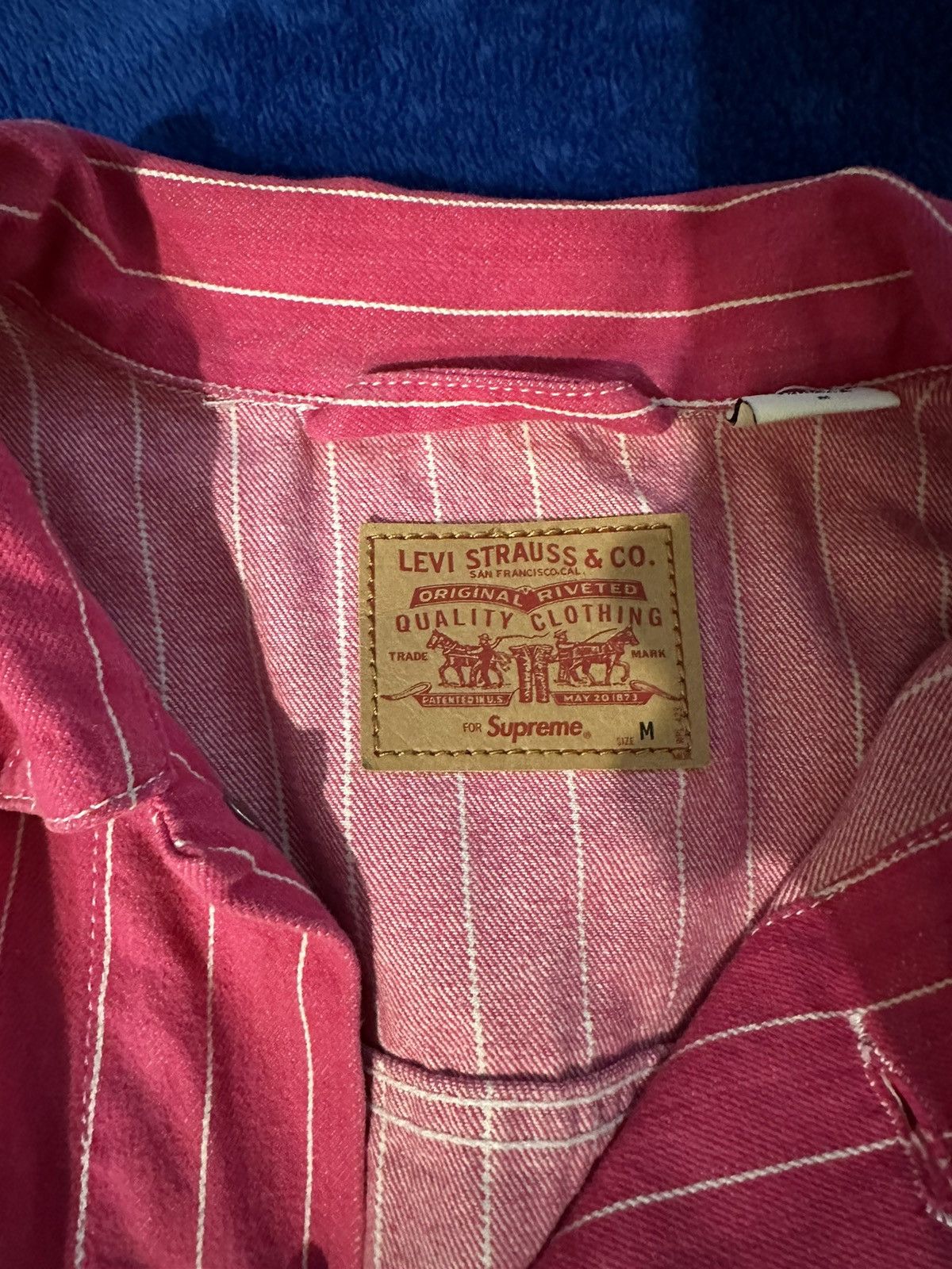 Levi's × Supreme Supreme x Levi’s Pink pinstripes Jean Jacket Size US M / EU 48-50 / 2 - 2 Thumbnail