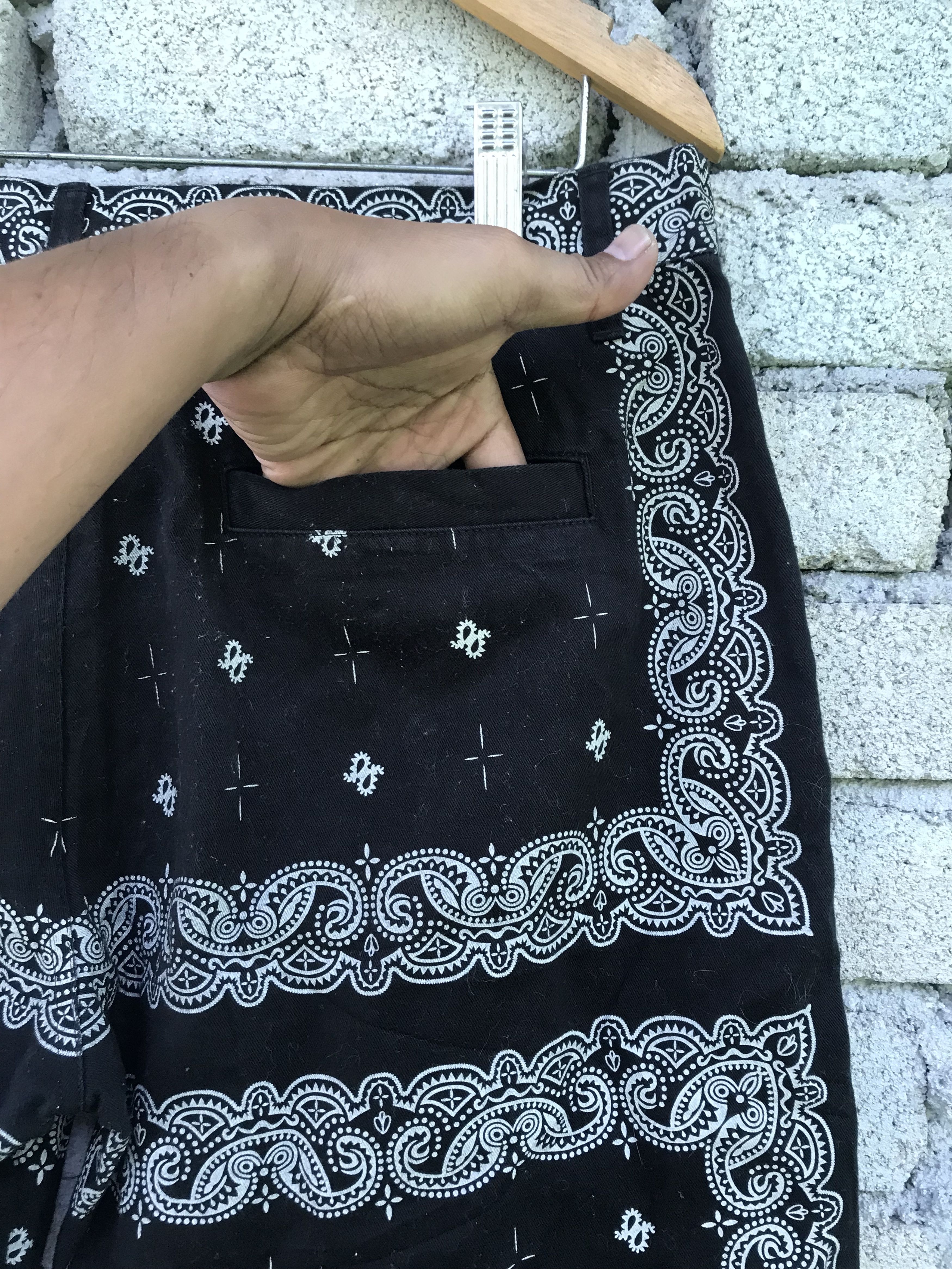 Other 🔥superrare🔥Overprint stooges & co paisley shorts Size US 34 / EU 50 - 10 Thumbnail