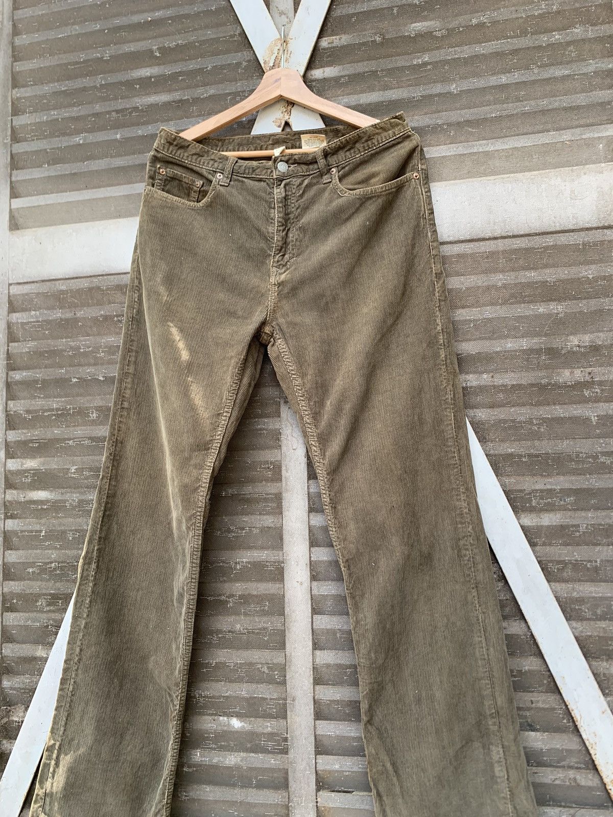 Banana Republic Vintage BANANA REPUBLIC STRAIGHT CUT CORDUROY PANTS Size US 33 - 6 Thumbnail