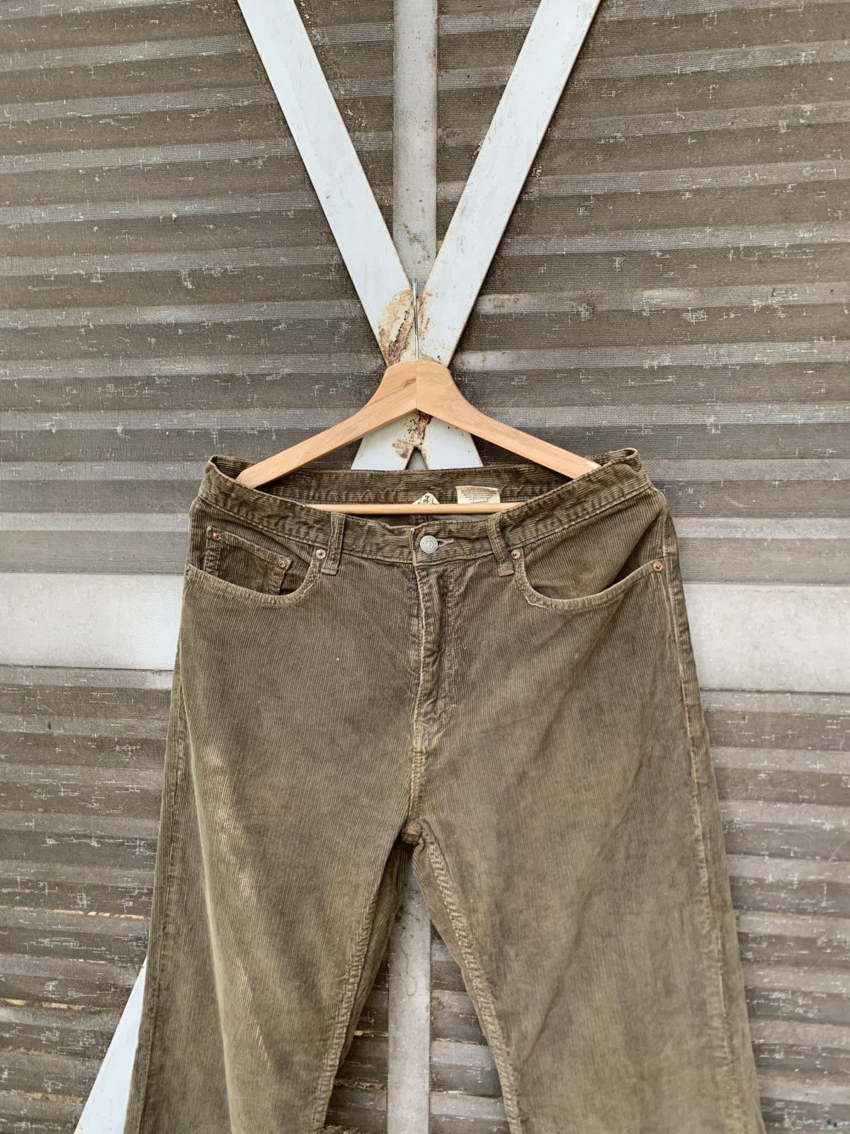 Banana Republic Vintage BANANA REPUBLIC STRAIGHT CUT CORDUROY PANTS Size US 33 - 4 Thumbnail