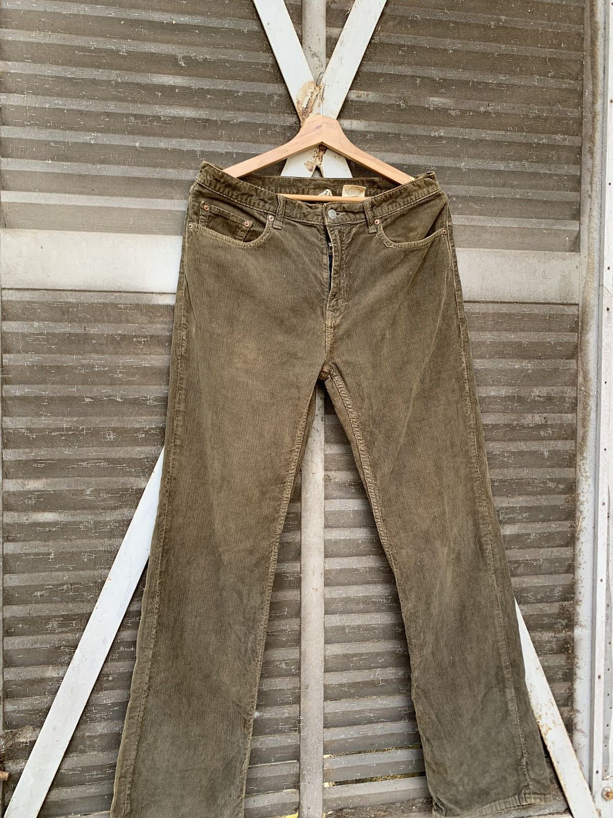 Banana Republic Vintage BANANA REPUBLIC STRAIGHT CUT CORDUROY PANTS Size US 33 - 3 Thumbnail