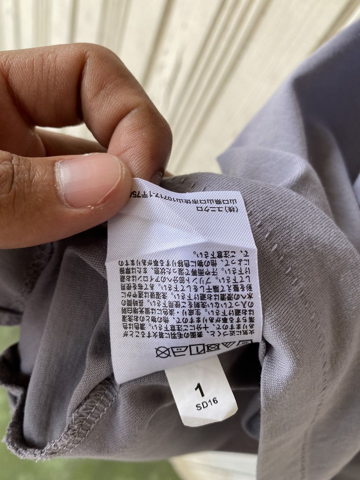 Japanese Brand × Jil Sander Jil Sender Uniqlo Distressed Tees Size US S / EU 44-46 / 1 - 5 Thumbnail
