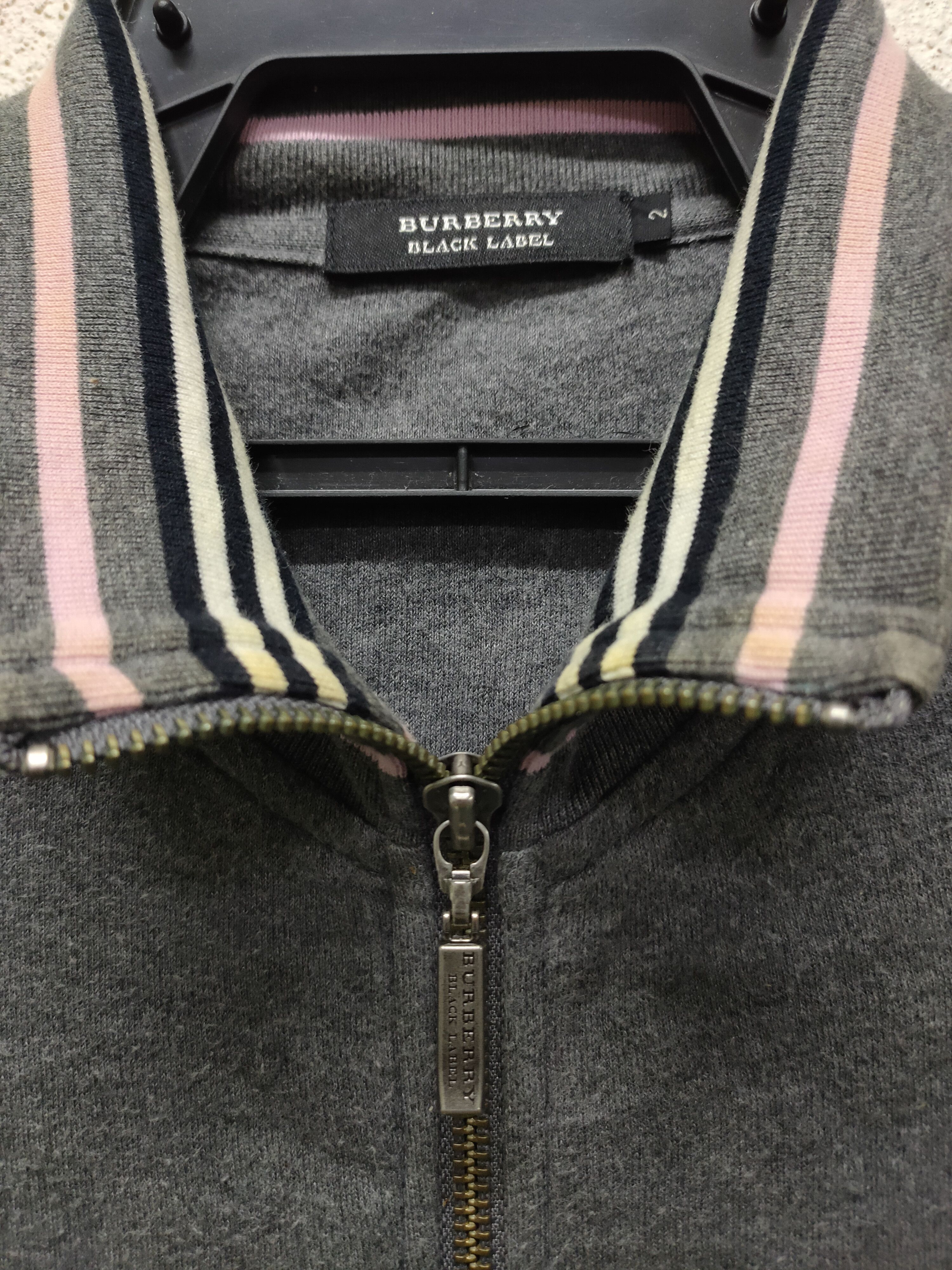 Burberry × Japanese Brand × Vintage Vintage Sweaters Burberry Black Label Small Logo Size S / US 4 / IT 40 - 4 Thumbnail